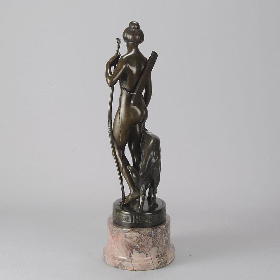 Bronze Groupe en bronze du début du 20e siècle intitulé Diana The Huntress par A Muller-Crefeld en vente