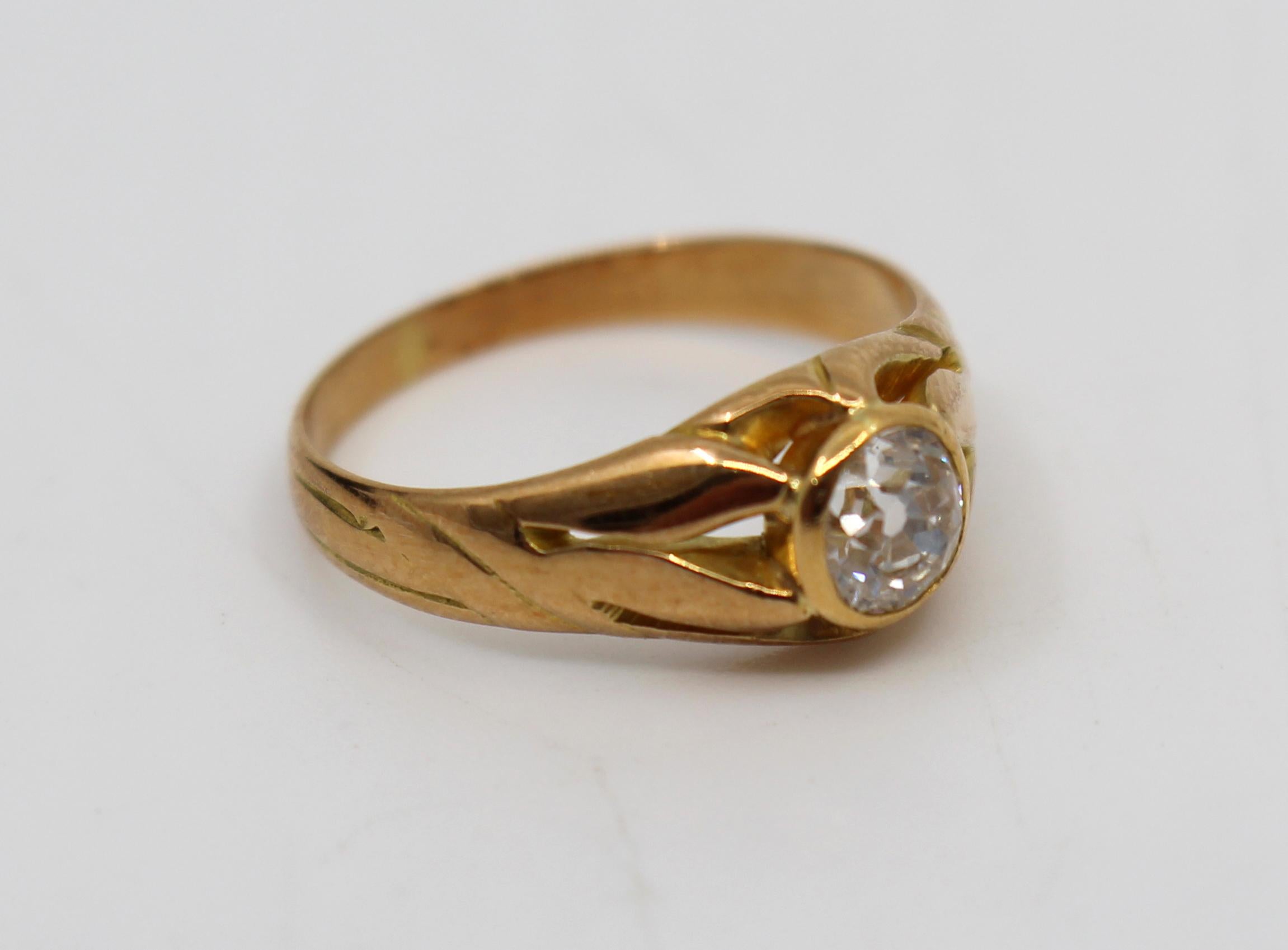 Britannique Bague en or rose 15 carats avec diamants 0,52 carat, début du 20e siècle en vente