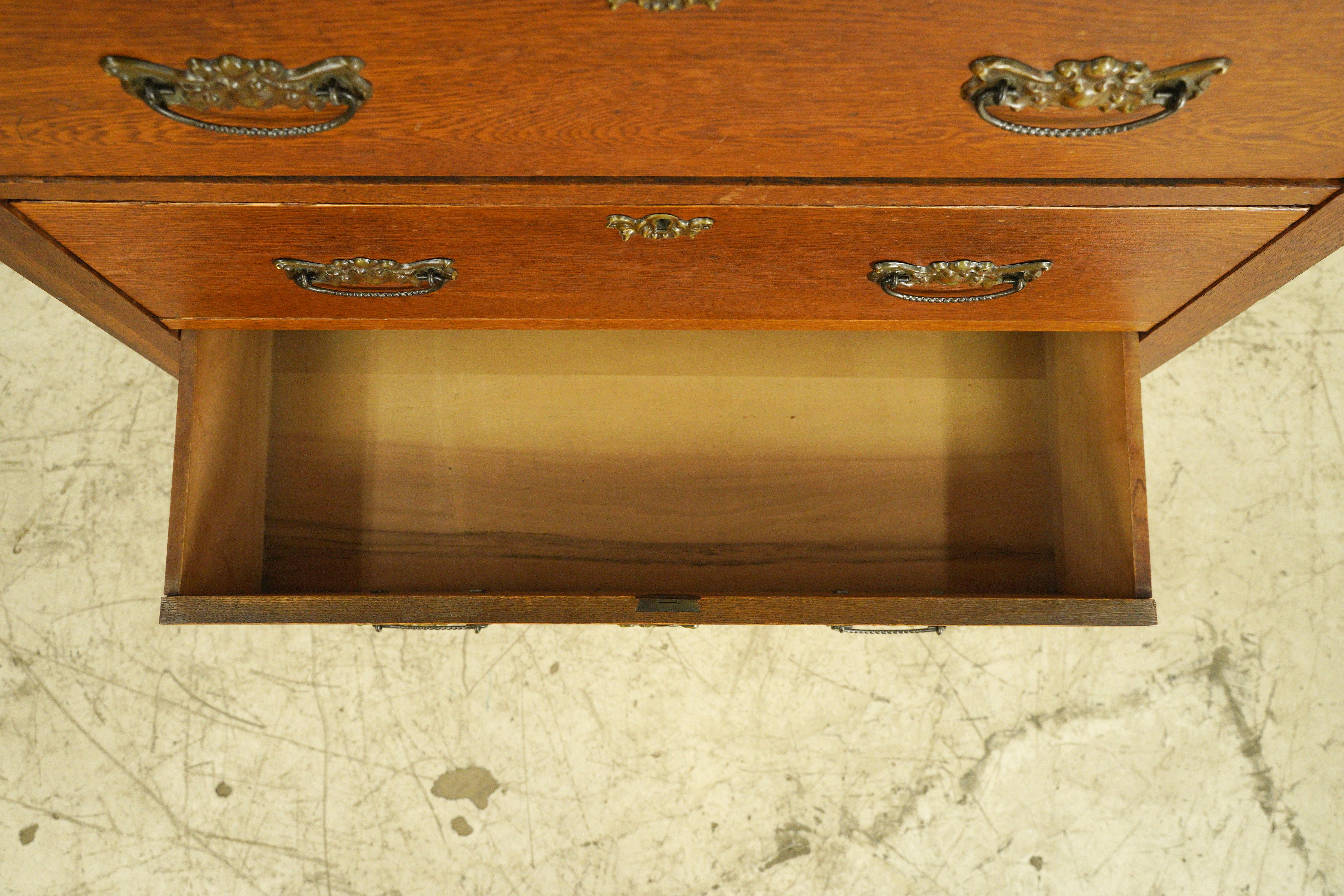 Early 20th C 5 Dovetailed Drawer Oak Highboy Dresser For Sale 3
