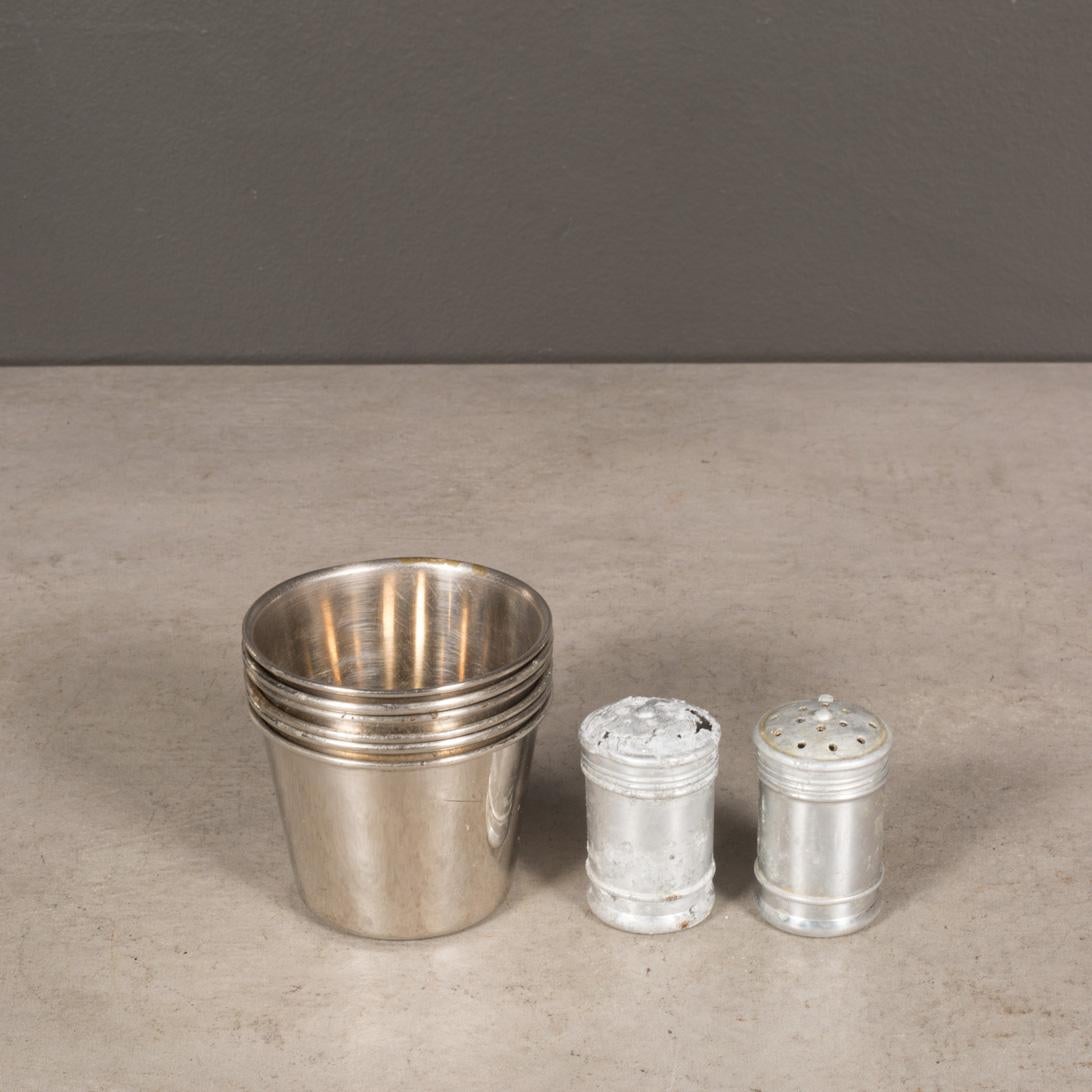 Début C.C. Abercrombie & Fitch, Thermos Co. Set de pique-nique pour sept personnes C.I.C. Bon état - En vente à San Francisco, CA