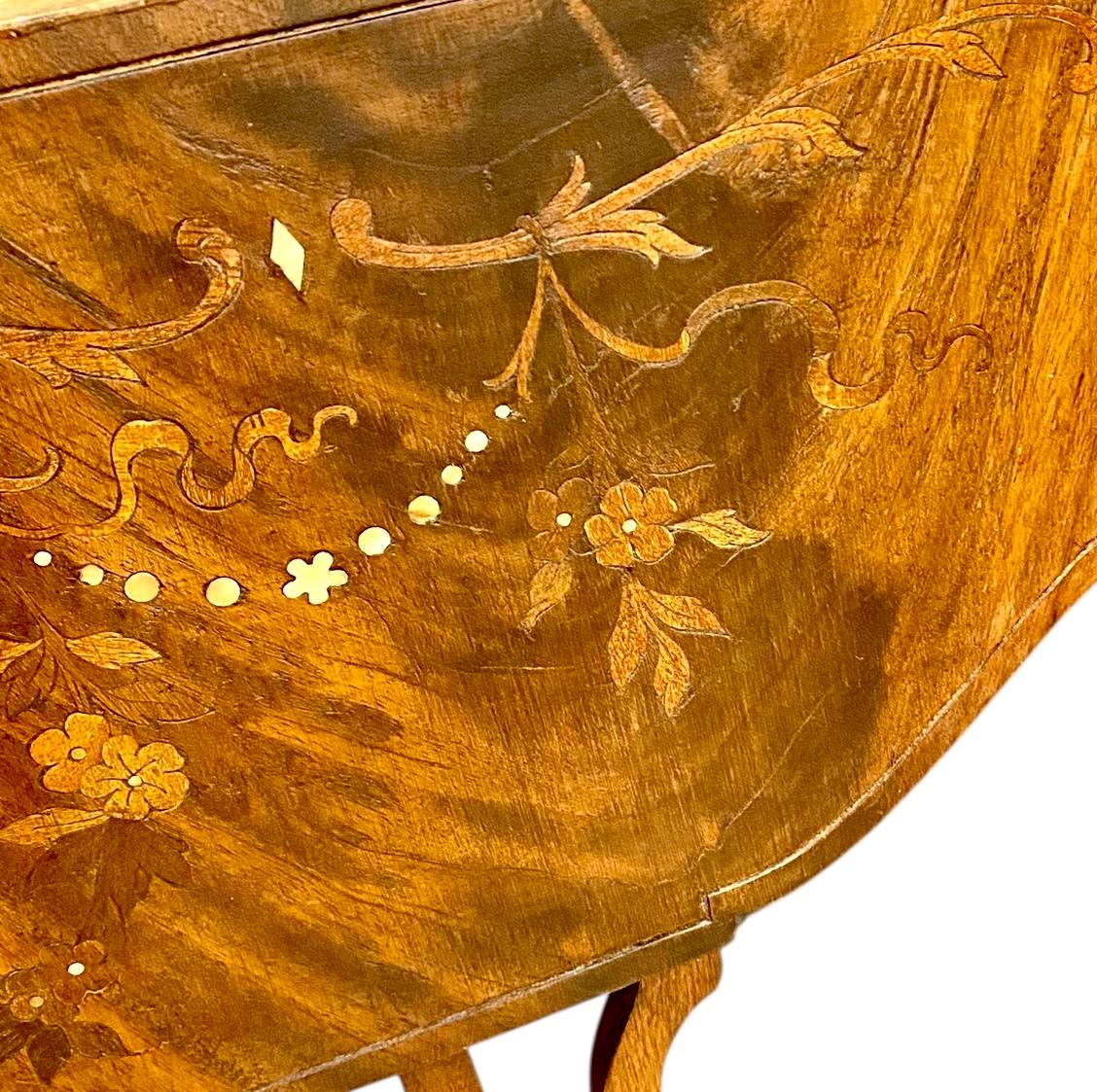 Early 20th C American Inlaid Mother Of Pearl Mahogany Art Nouveau Bench en vente 12