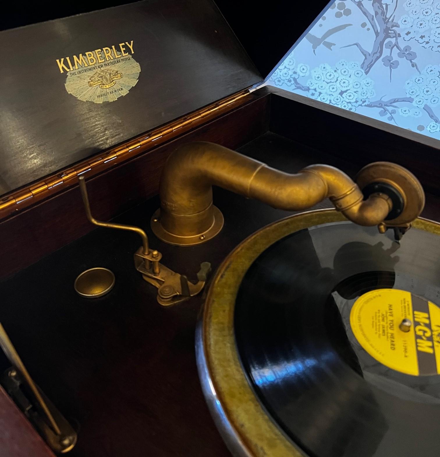 Polished Early 20th C. American Phonograph in Cabinet by the Kimberley Phonograph Company For Sale
