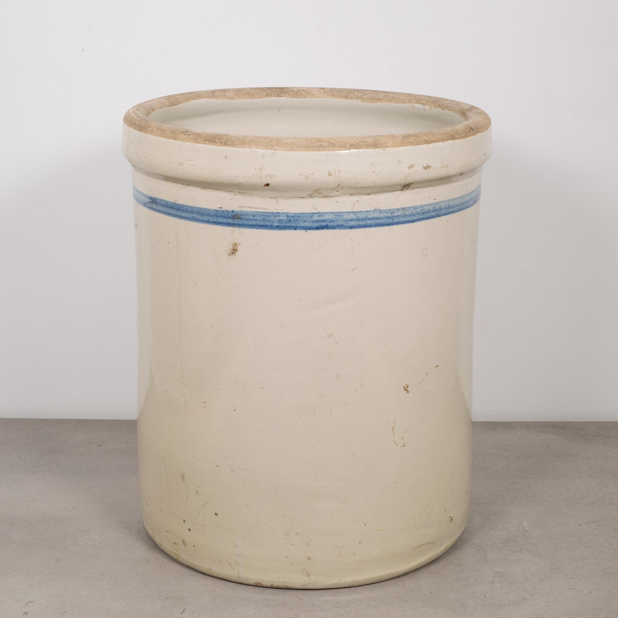 About

This is an original large stoneware 6 gallon crock. This piece has retained its original finish with minimal wear.

Creator: Unknown.
Date of manufacture circa 1910-1930
Materials and techniques: Stoneware ceramic.
Condition: Good.
