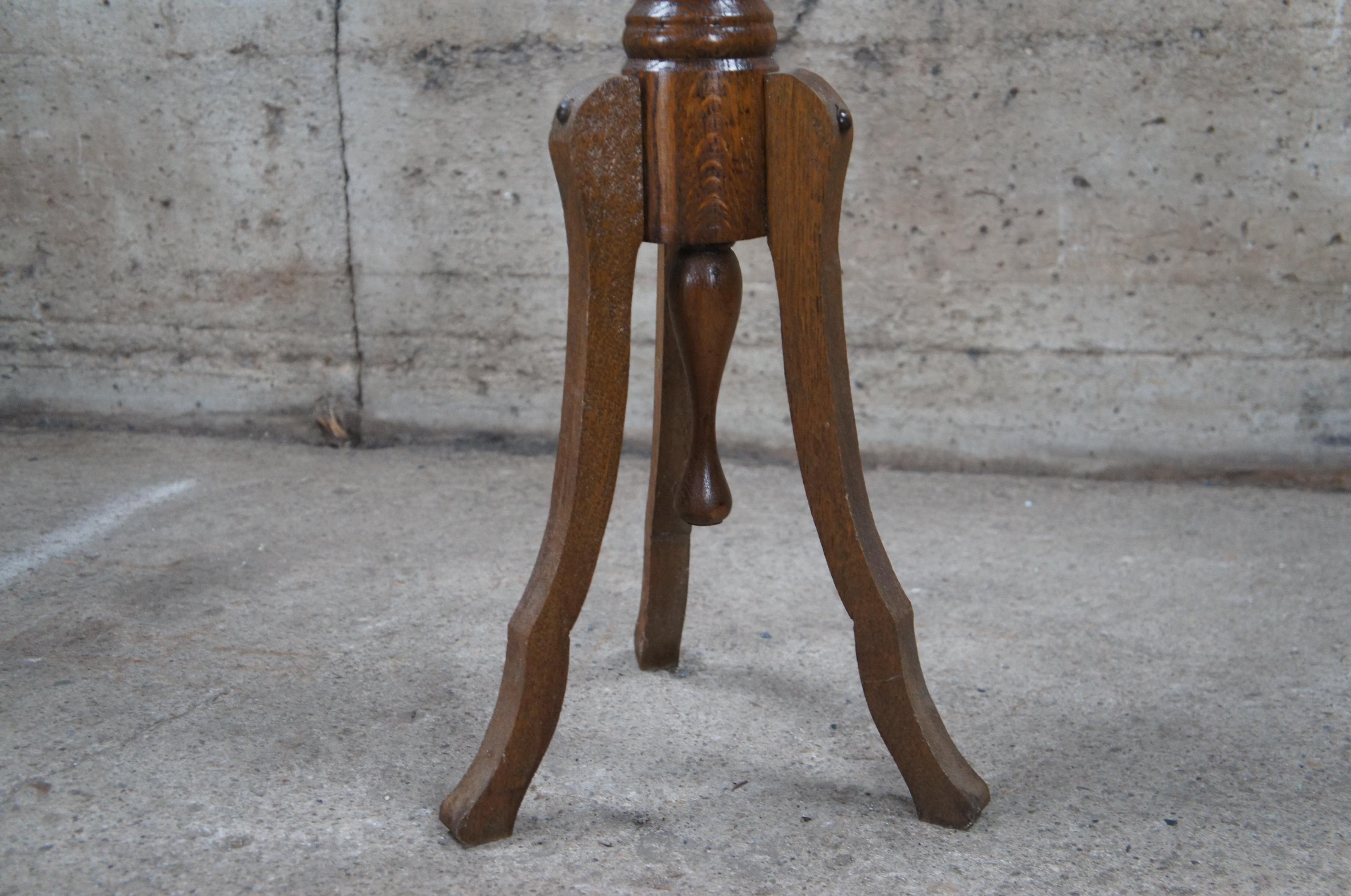 Early 20th C. Antique Oak Victorian Revival Arts Crafts Pedestal Sculpture Stand For Sale 4