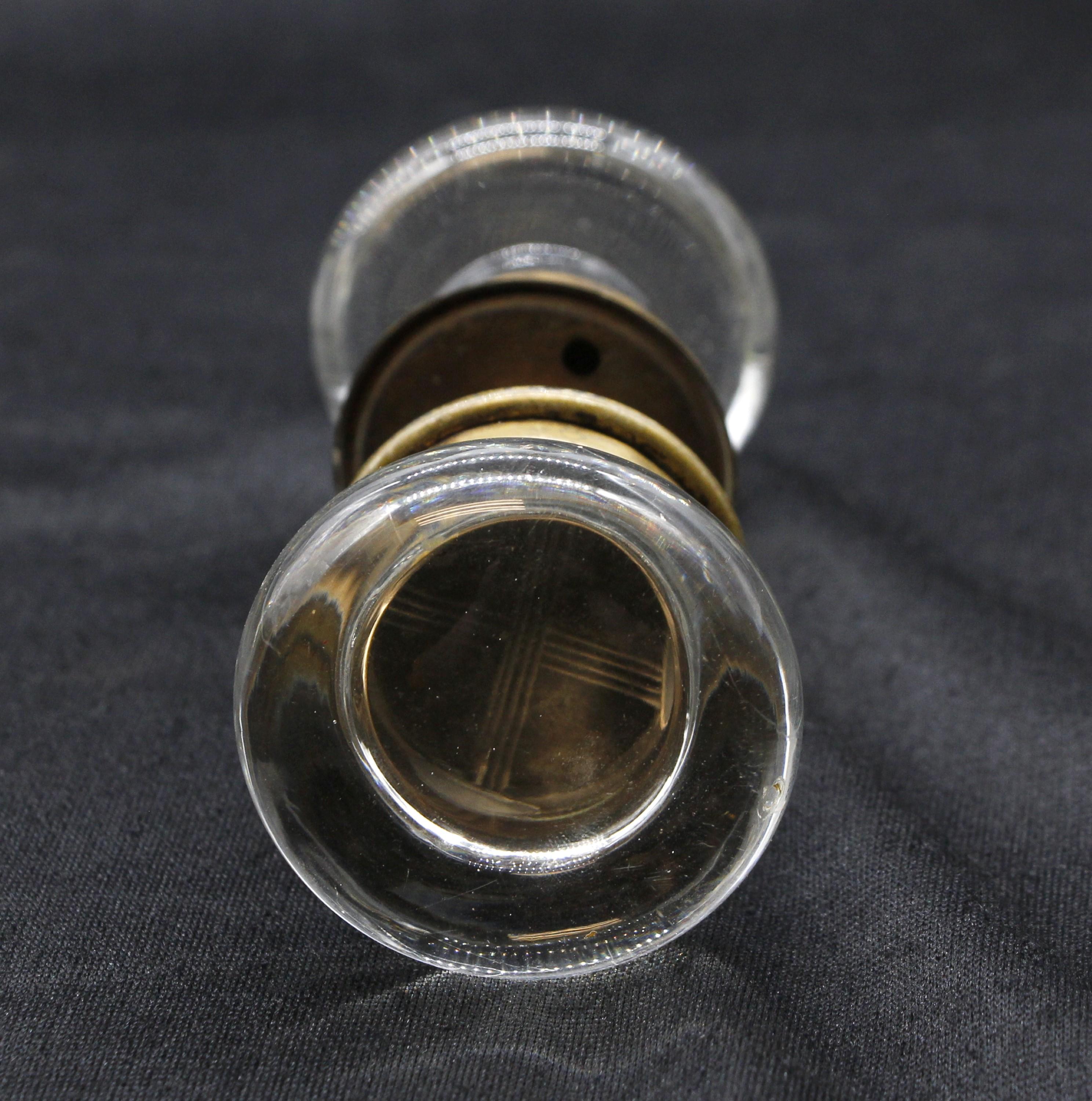 Early 20th C Apostolic Cross Glass Door Knob Set w Spindle In Good Condition In New York, NY