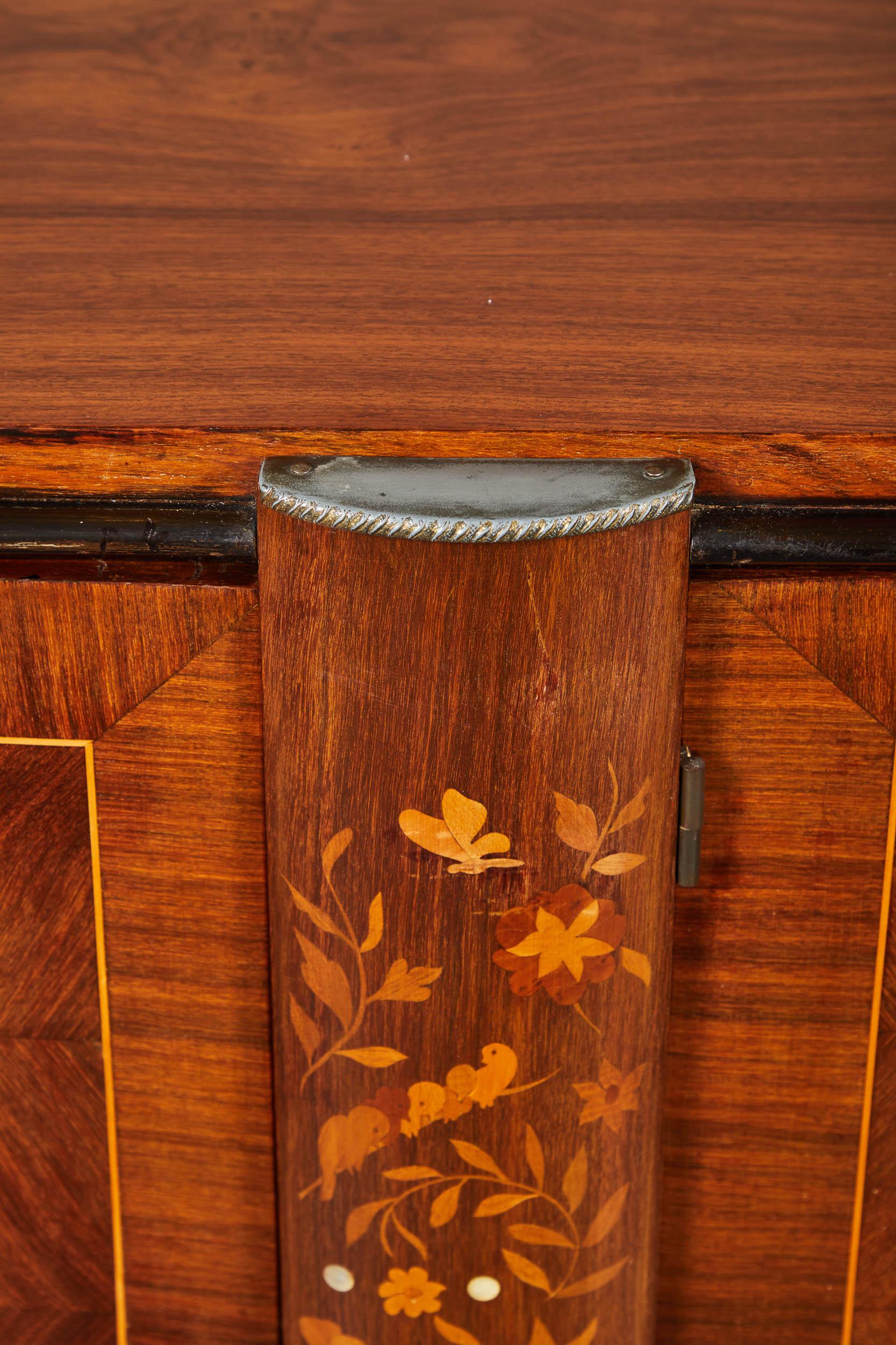 Early 20th Century Art Deco Rosewood Marquetry Sideboard 6