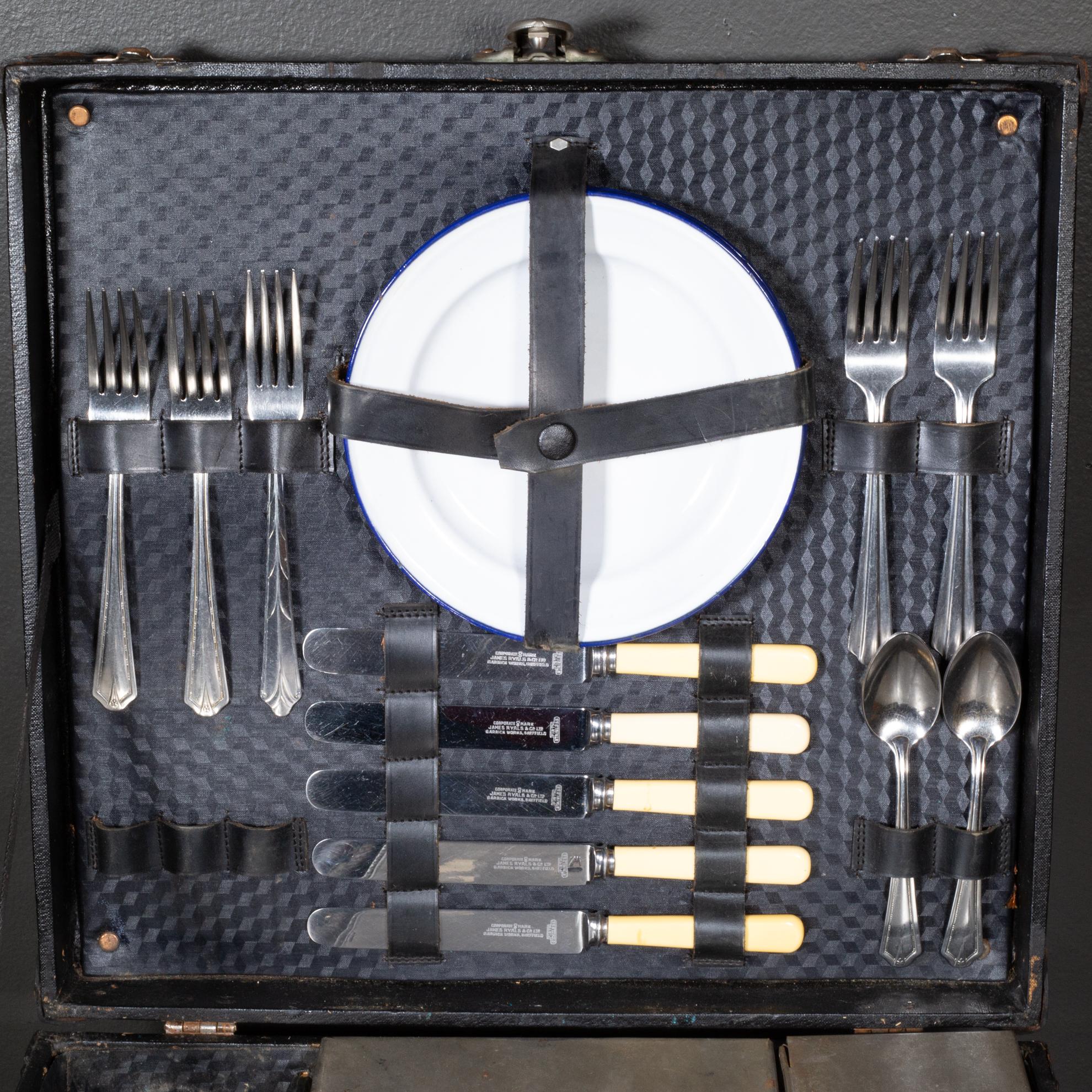Industriale Set da picnic per cinque persone per automobile dei primi anni del 20° secolo, 1914-1917 ca. in vendita