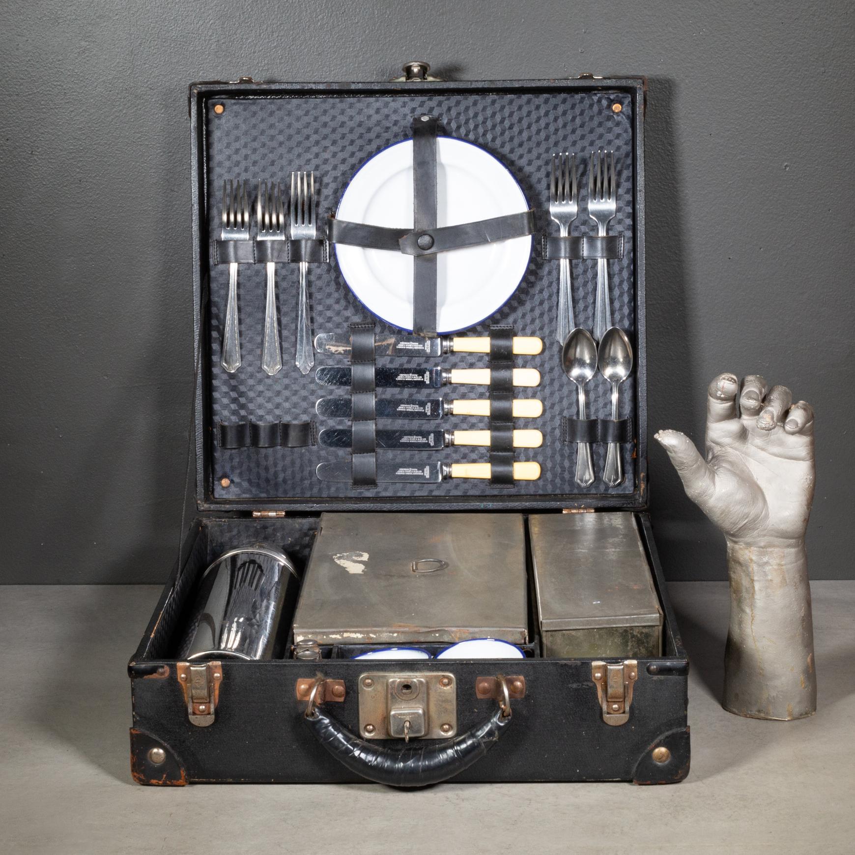 Set da picnic per cinque persone per automobile dei primi anni del 20° secolo, 1914-1917 ca. in vendita 3