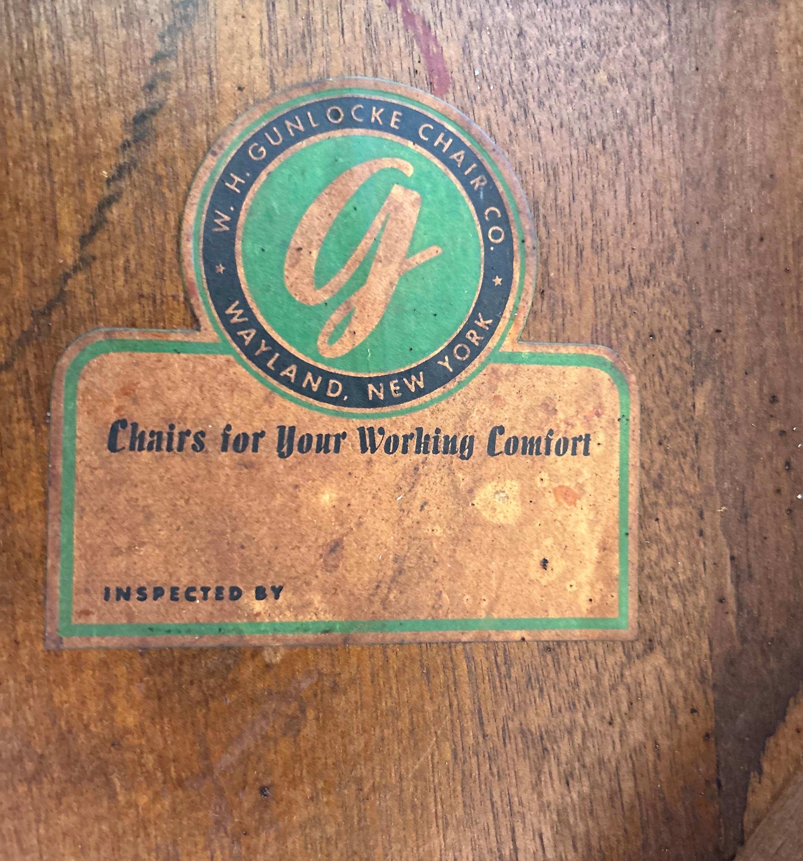 Anfang 20. Bank of England Gunlocke Oak Tilting Rolling Banker's Desk Chair (20. Jahrhundert) im Angebot