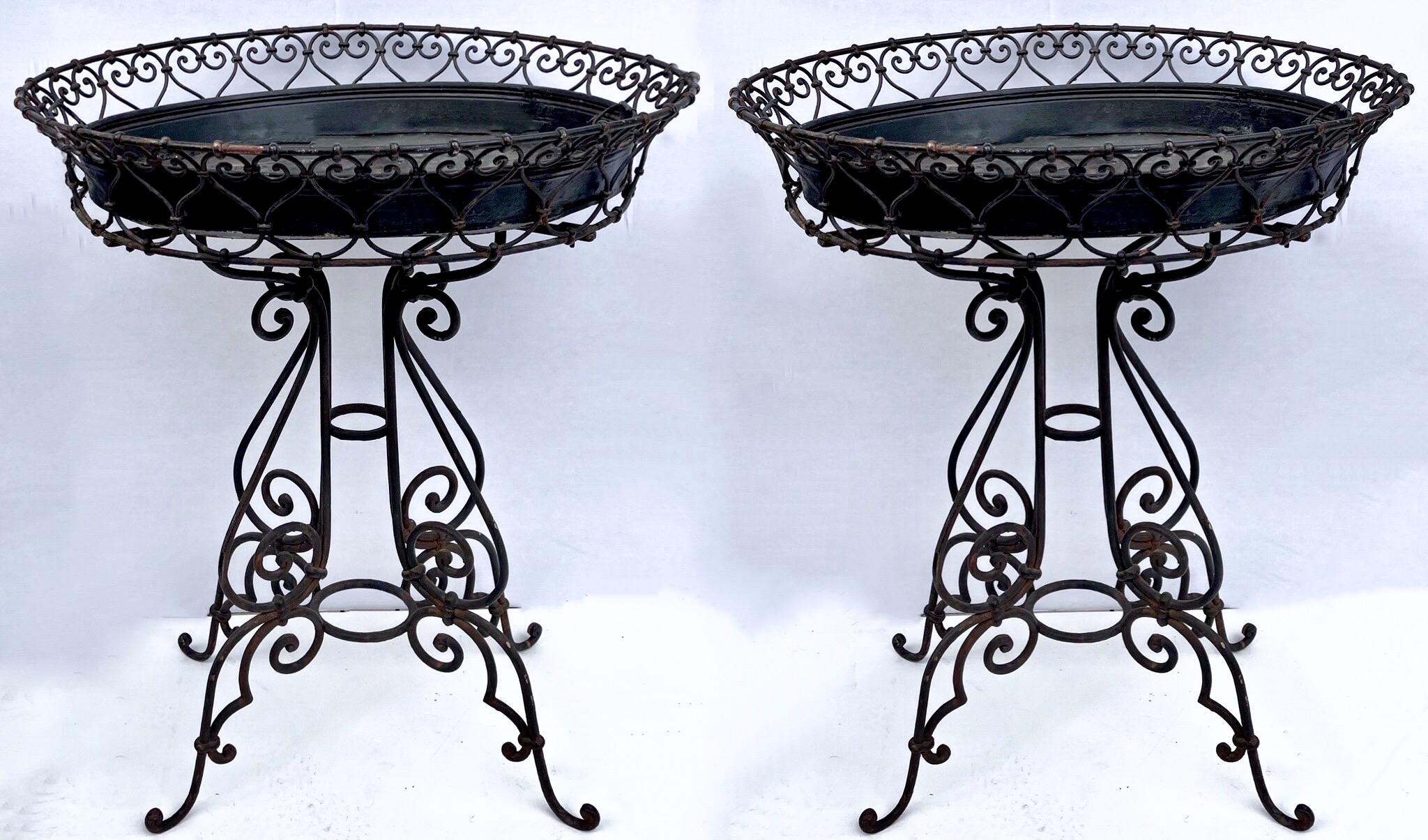 American Early 20th-C Black Scrolled Metal Jardinieres Planters or Plant Stand, Pair For Sale
