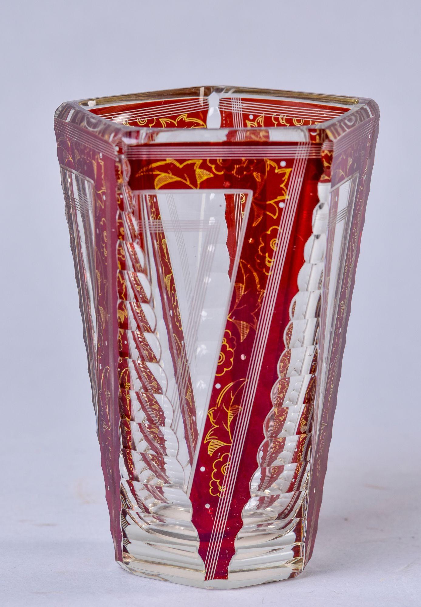 Mid-20th Century Early 20th C Bohemian Glass Vase with Cut to Red Detailed Design For Sale