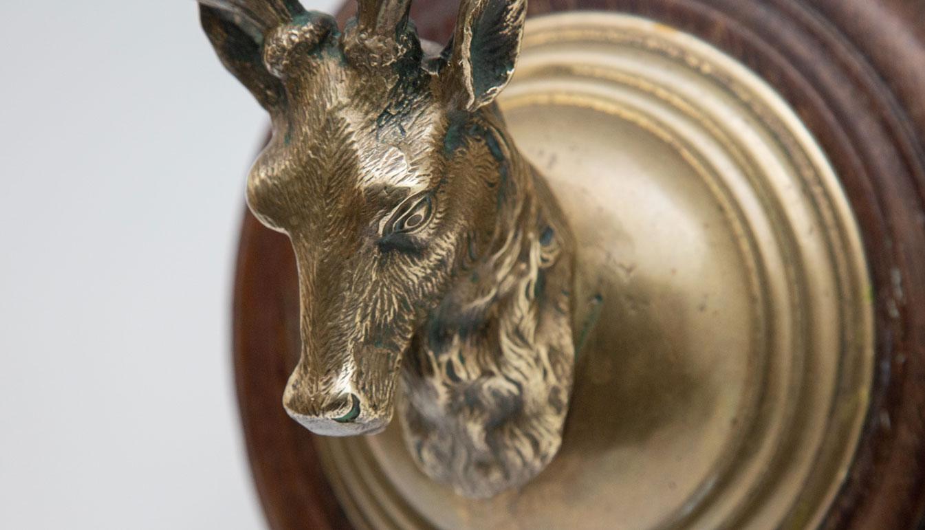 Early 20th Century Brass Deer Head Mounted on a Wooden Plaque In Good Condition In New York, NY