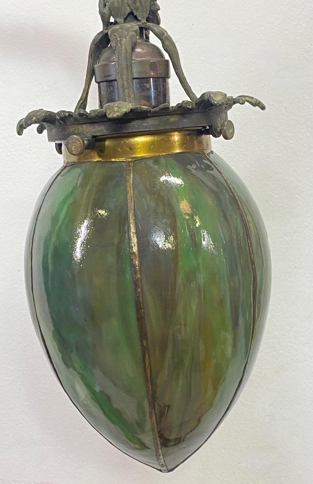 Early 20th C Bronze Art Nouveau Table / Desk Lamp with Handel Shade In Good Condition For Sale In San Francisco, CA