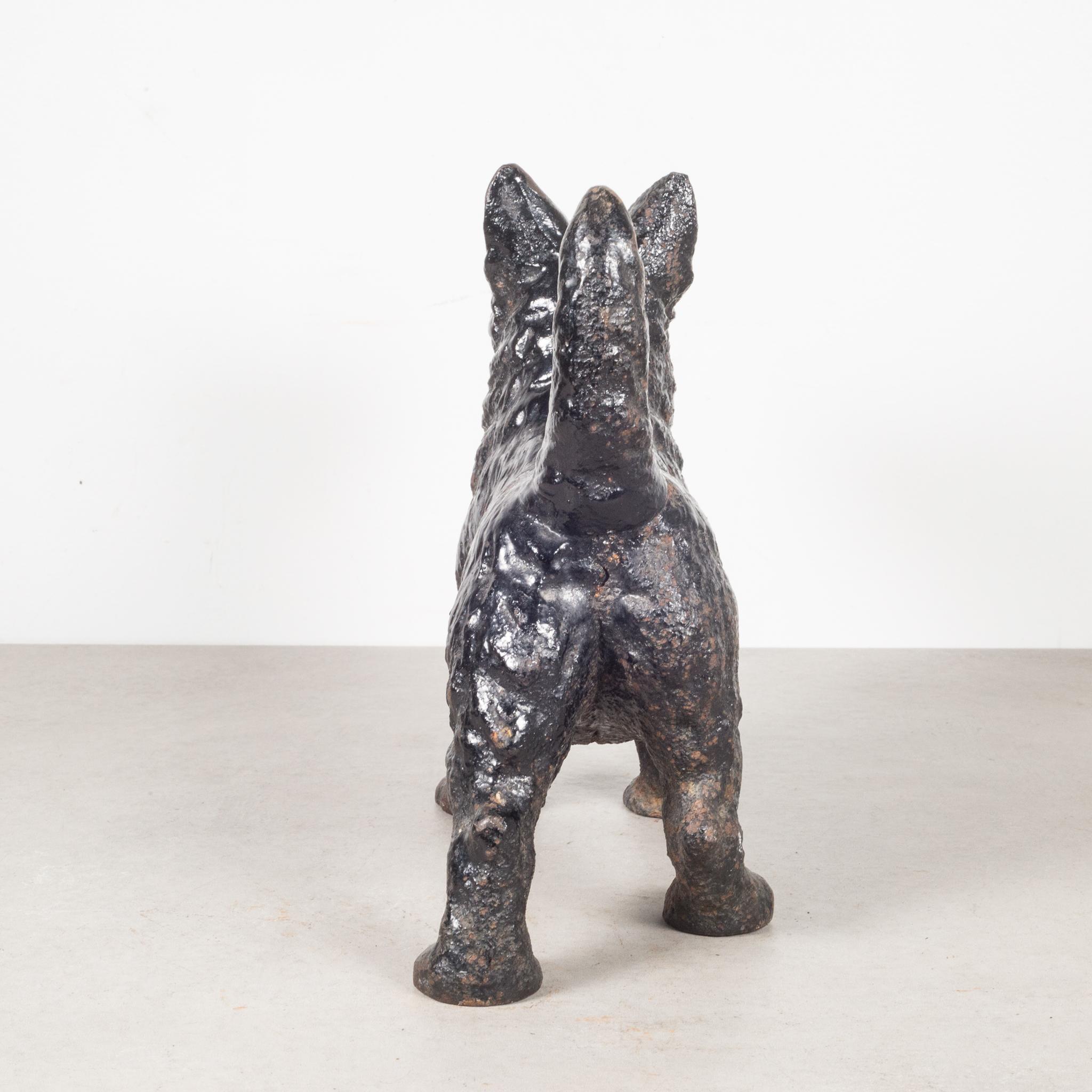 20th Century Early 20th C. Cast Iron Scottish Terrier Doorstop by Hubley, c.1910-1940