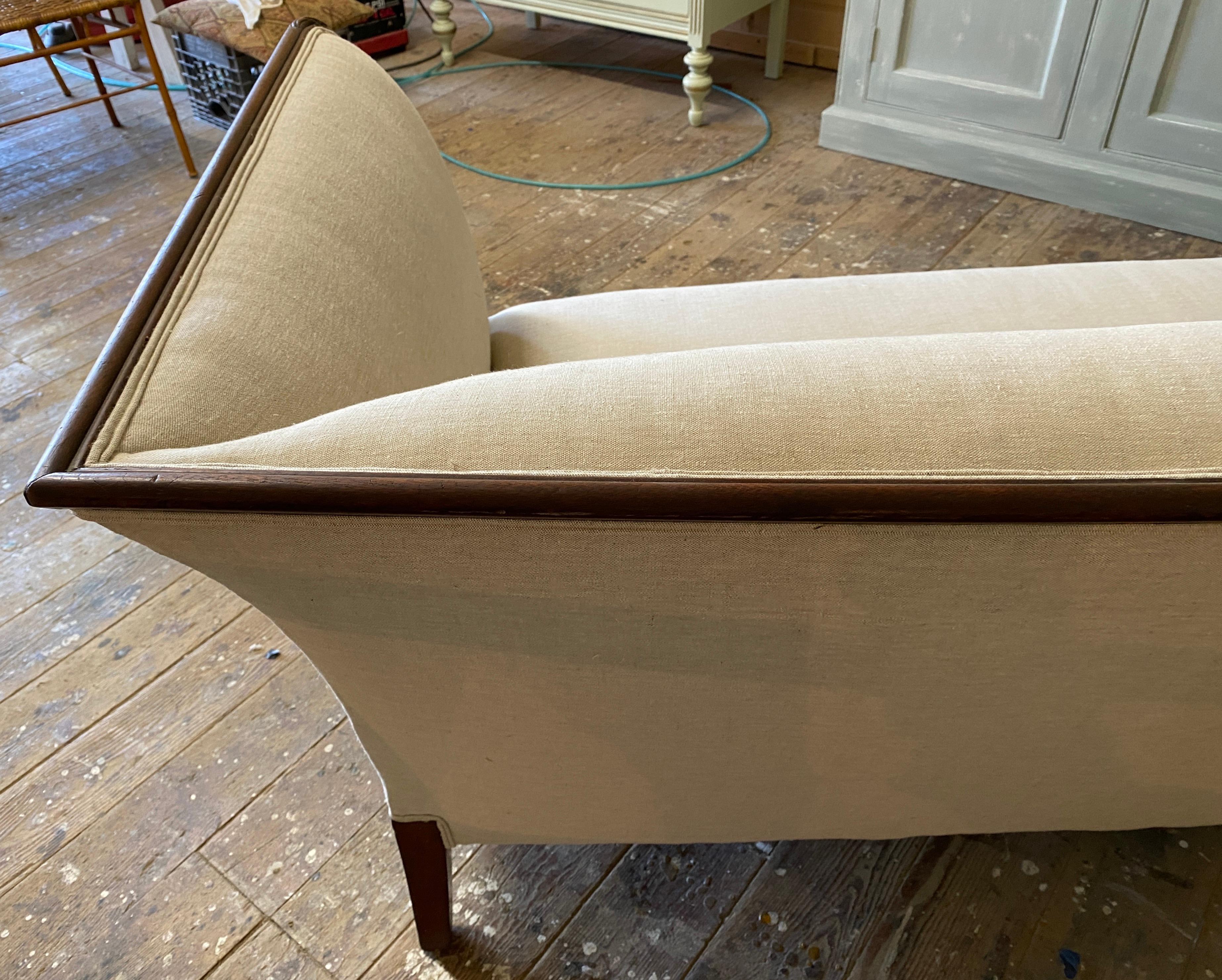 Early 20th C. Chippendale Style Sofa en vente 10