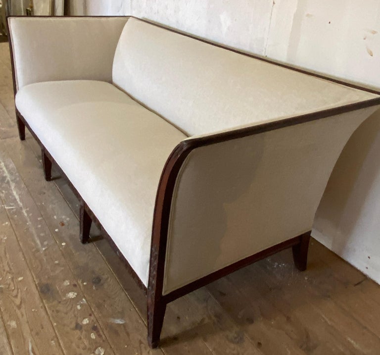 Early 20th C. Chippendale Style Sofa For Sale 4