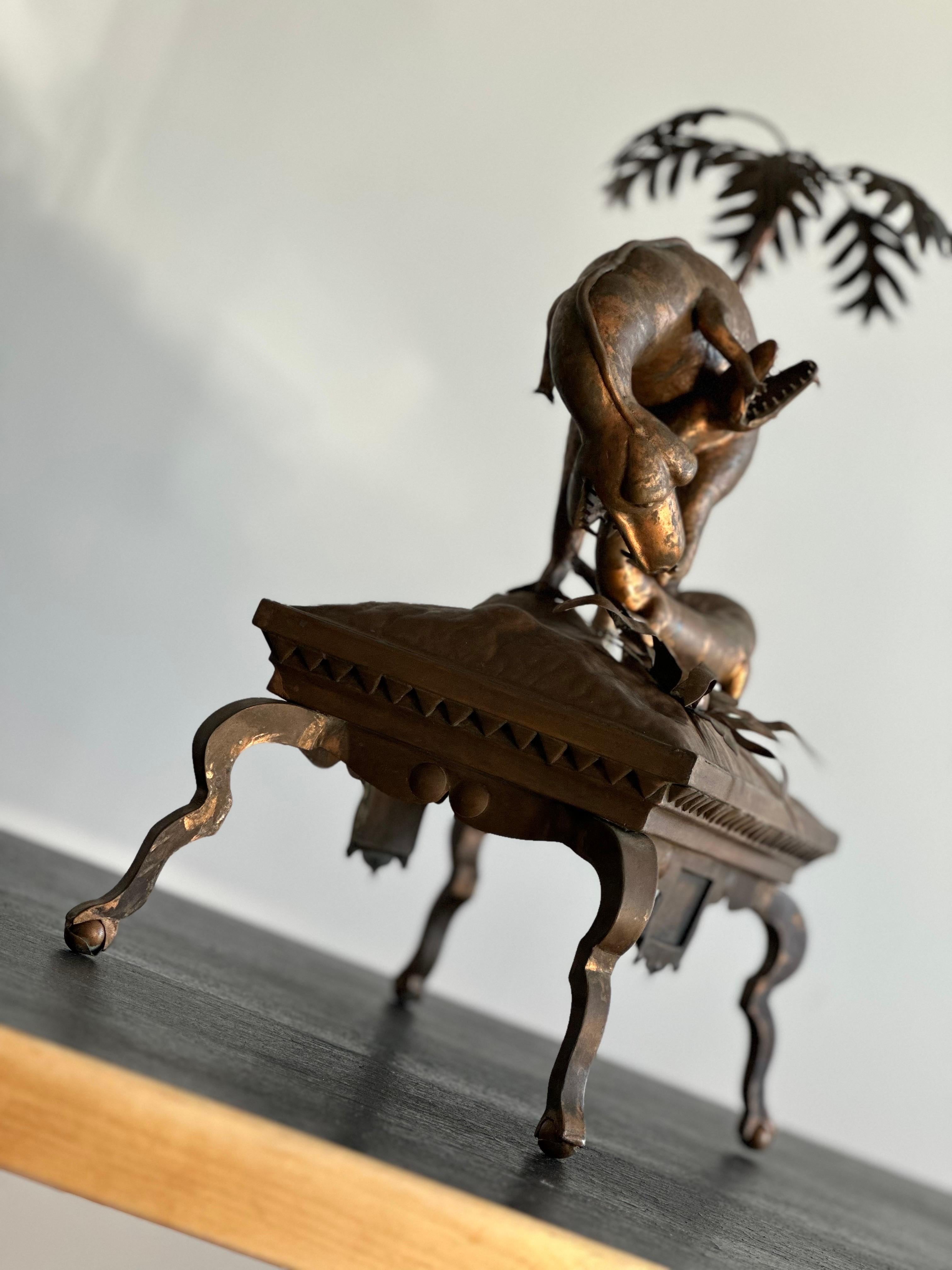 Dinosaurier-Diorama aus Kupfer aus dem frühen 20.  im Angebot 2