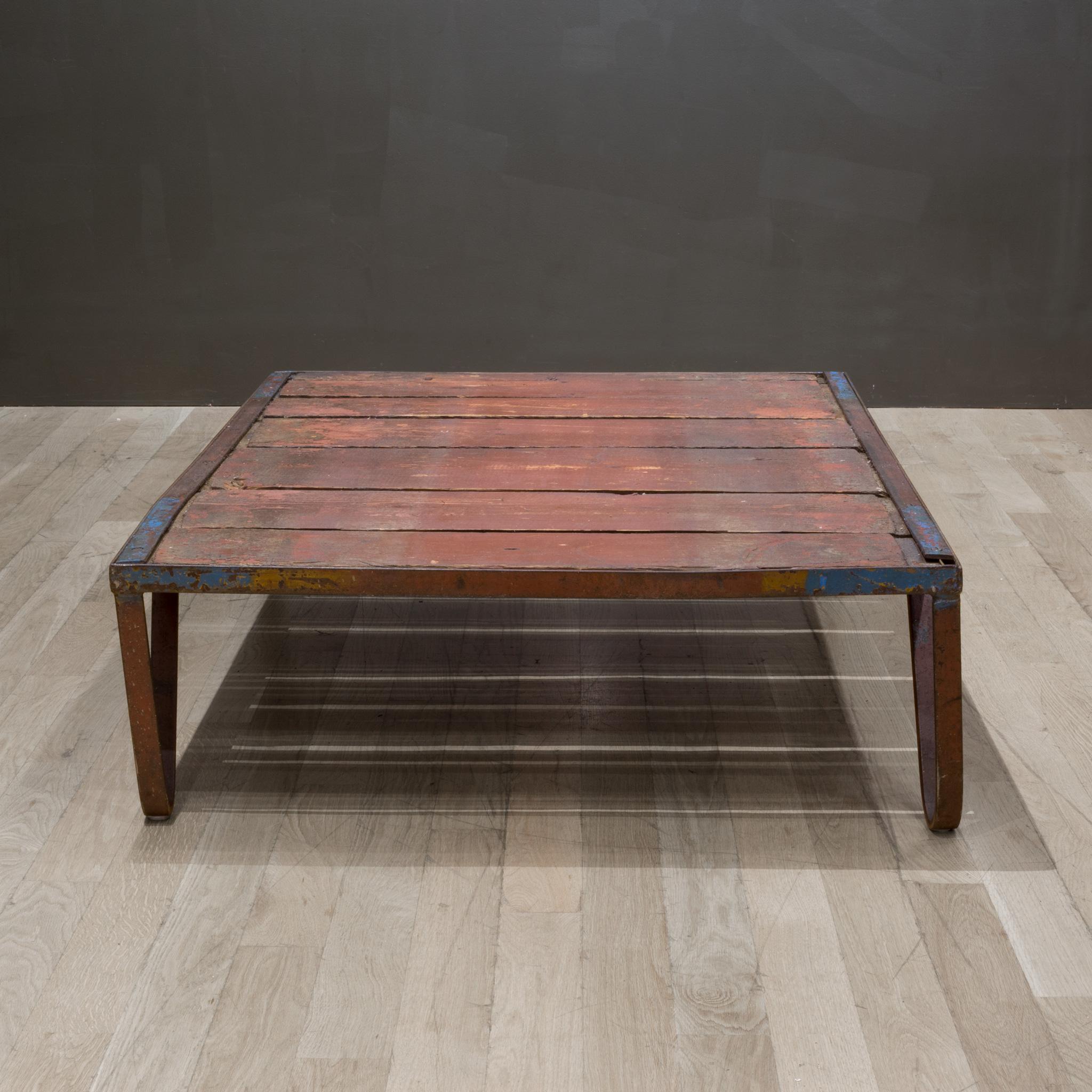 Early 20th c. Dutch Pallet Coffee Table, c.1940 For Sale 1