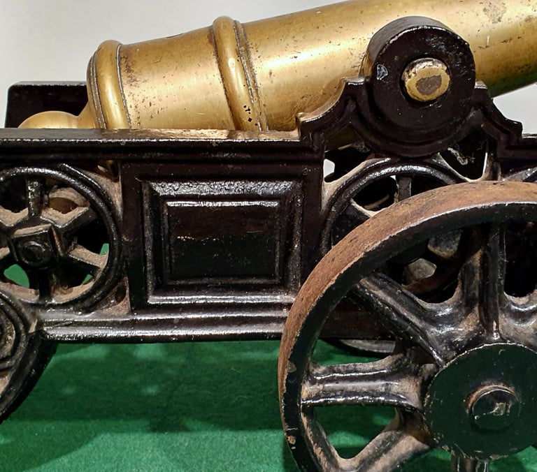 Early 20th Century English Model of a Starting Cannon For Sale 7
