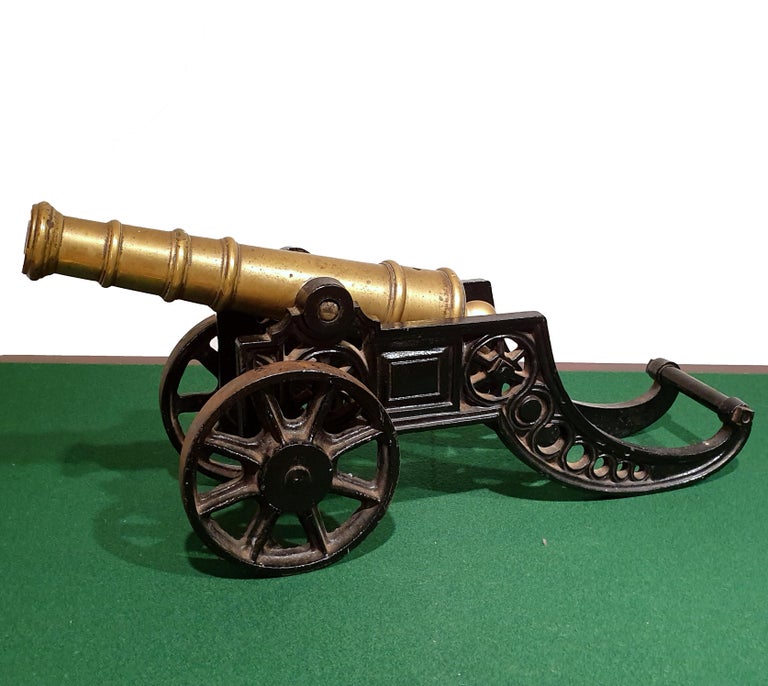 Early 20th Century English Model of a Starting Cannon For Sale 8