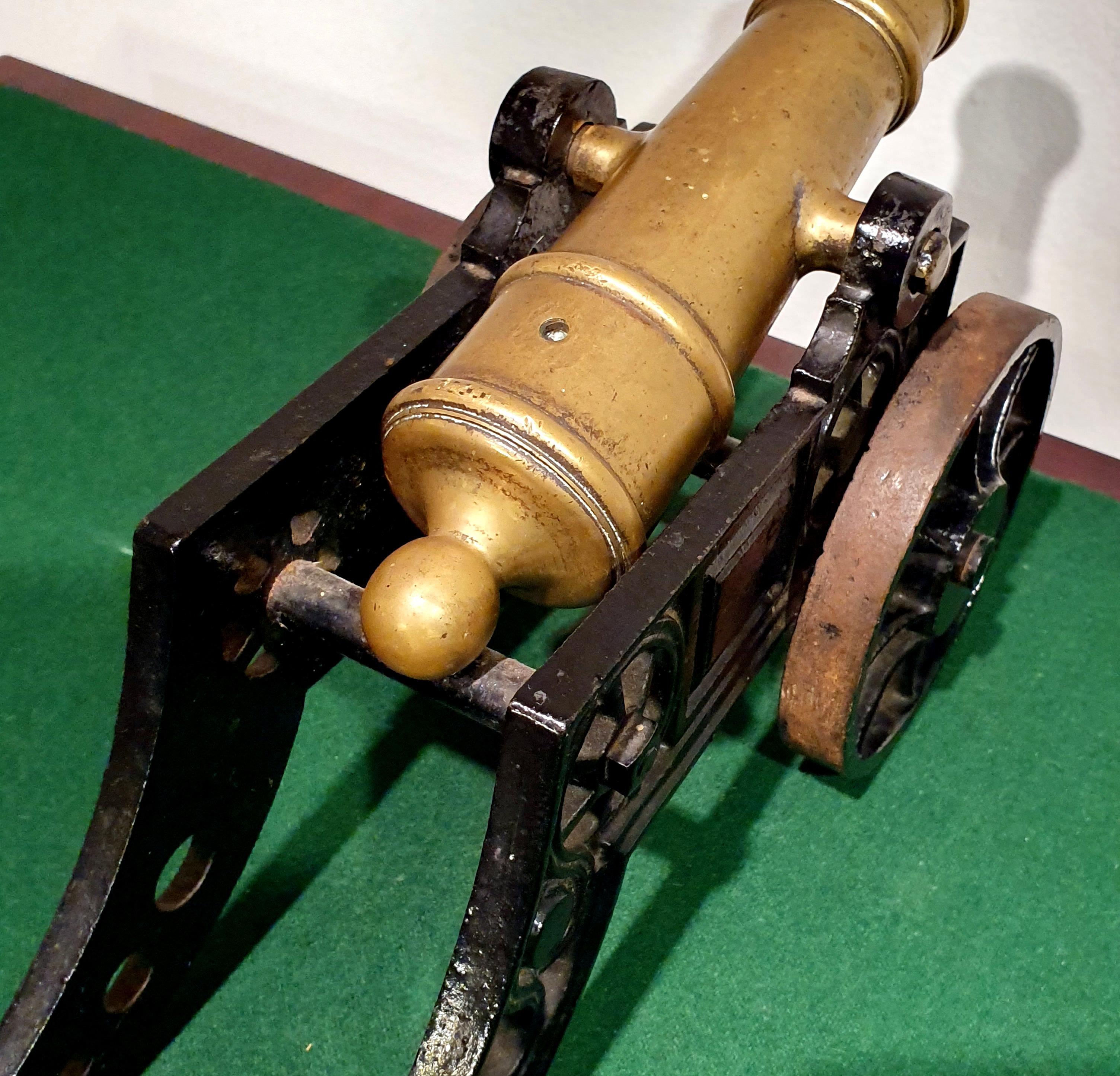Early 20th Century English Model of a Starting Cannon For Sale 1