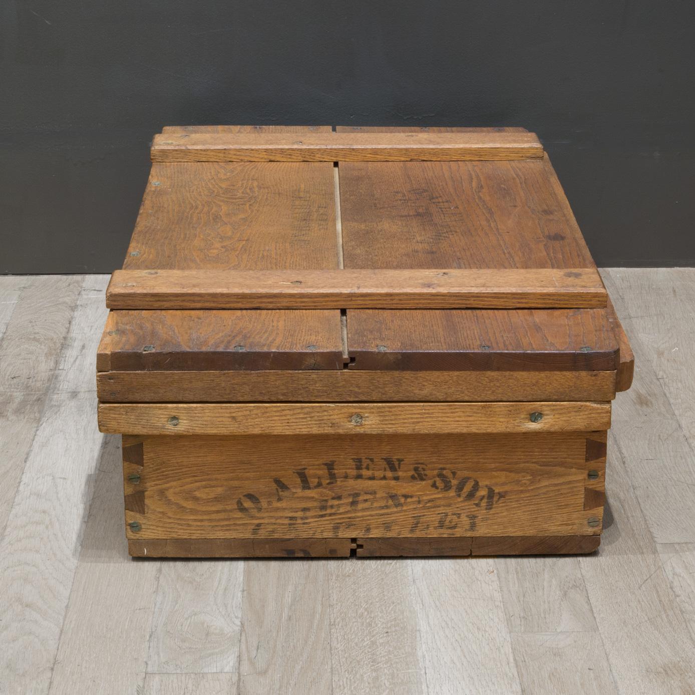 Early 20th C. Farmers Market Trunk C.1940 For Sale 1