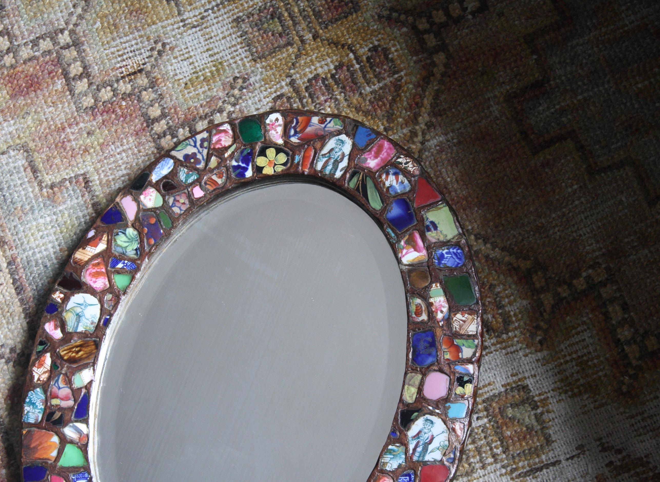 Folk Art Pique Assiette Memoryware Mosaico Shardware Specchio ovale 9