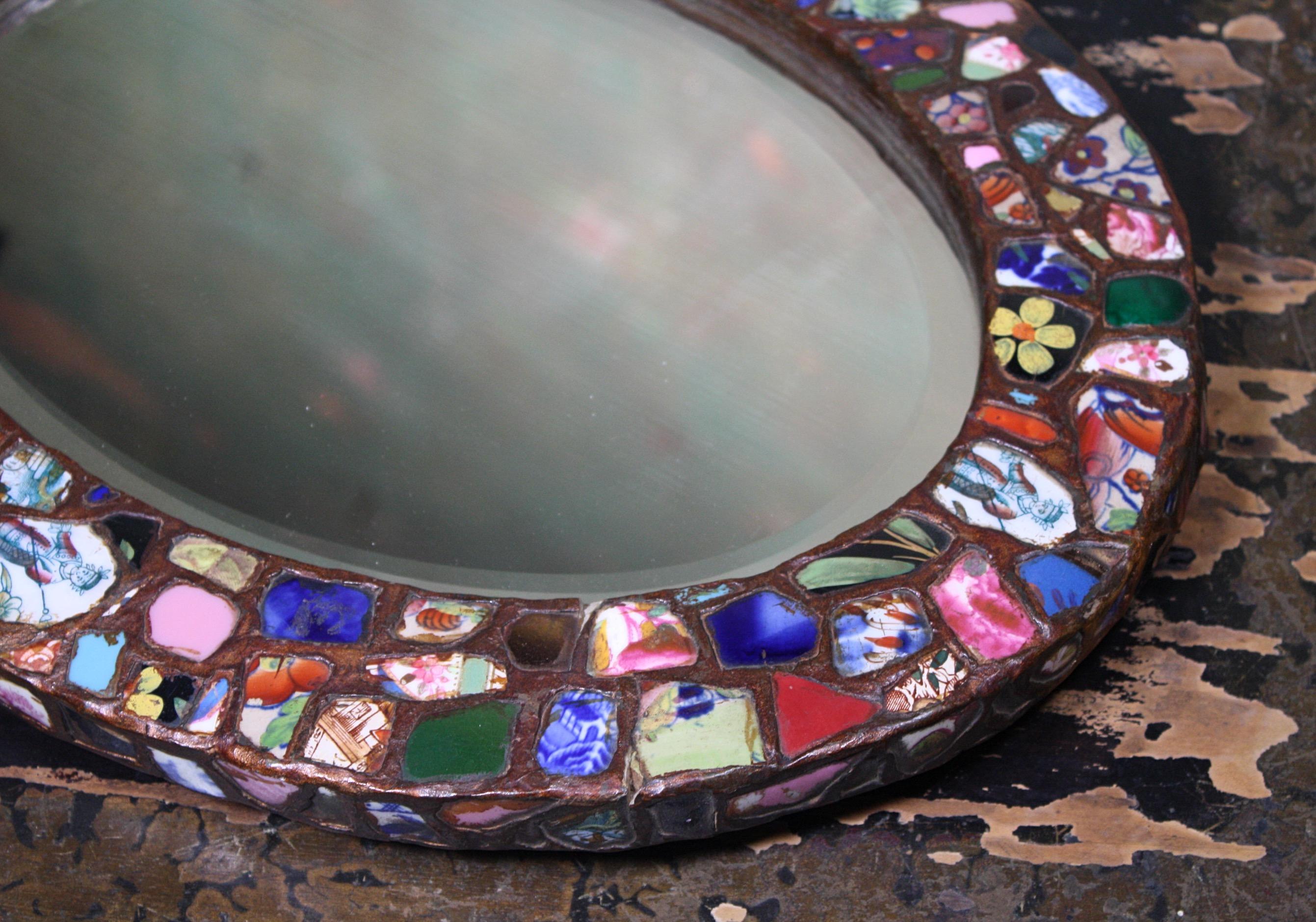 Folk Art Pique Assiette Memoryware Mosaico Shardware Specchio ovale 10