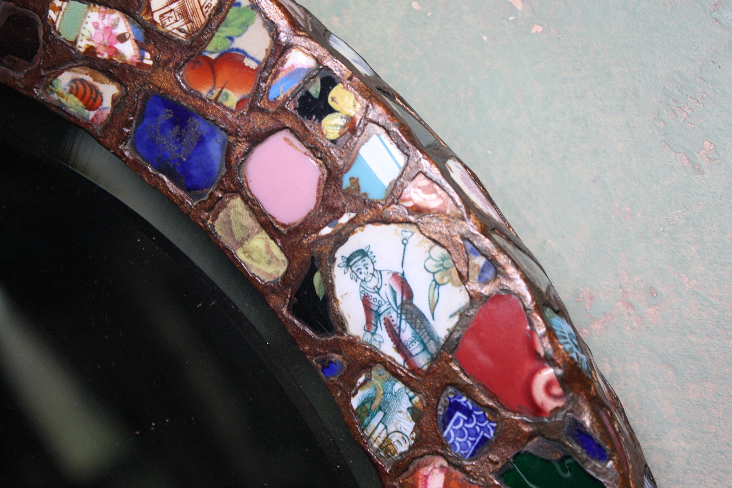 Folk Art Pique Assiette Memoryware Mosaico Shardware Specchio ovale 1