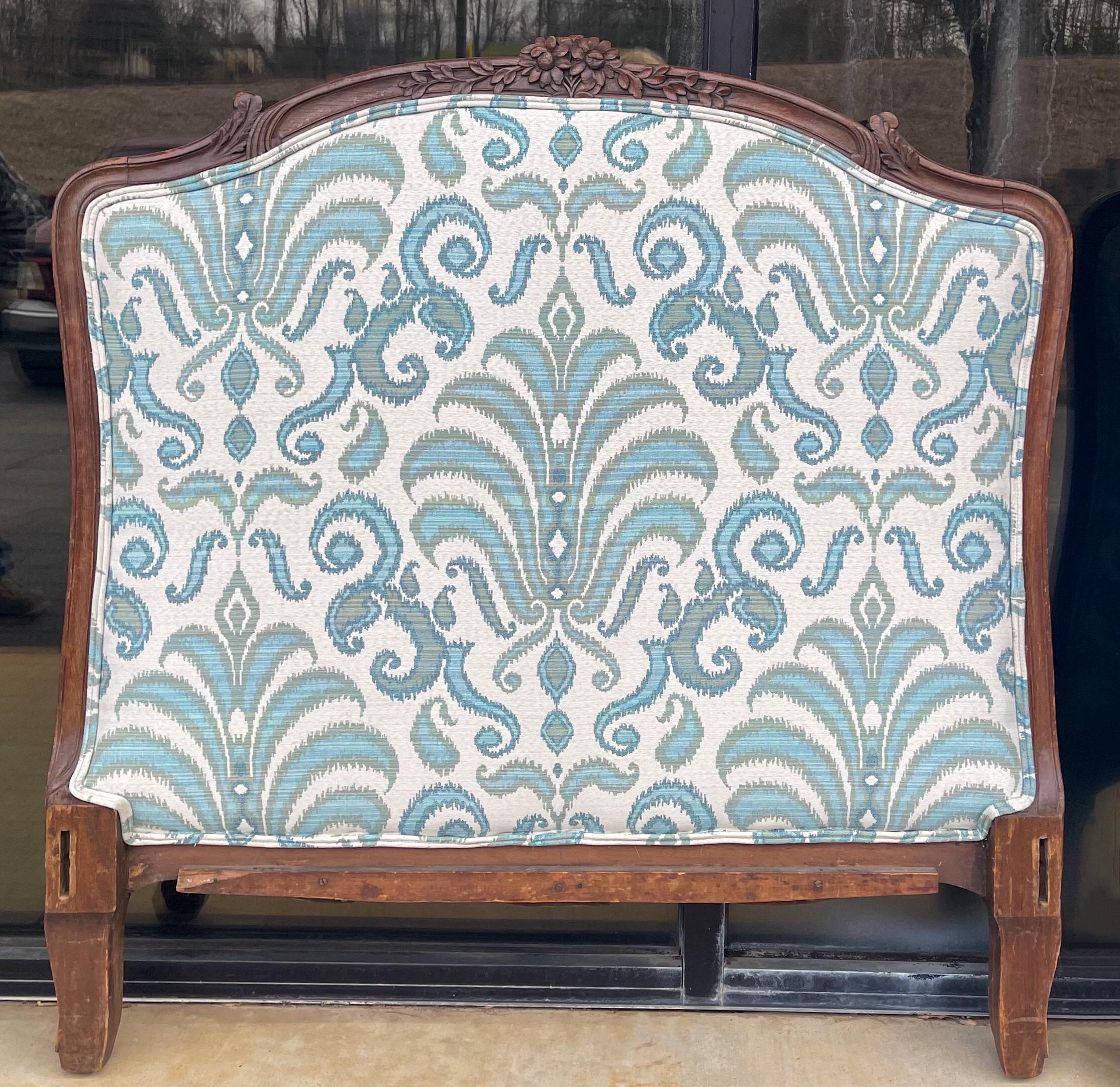 Early 20th-C. French Carved Oak Daybed or Twin Headboards in Turquoise In Good Condition In Kennesaw, GA