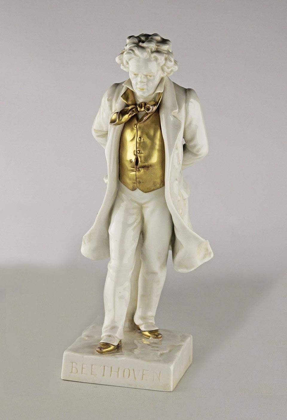 Early 20th century french glazed and gilt porcelain Beethoven sculpture with base

By: unknown
Material: paint, porcelain
Technique: molded, pressed, hand-painted, gilt, glazed
Date: early 20th century
Style: Art Nouveau, Bélle Époque
Place of