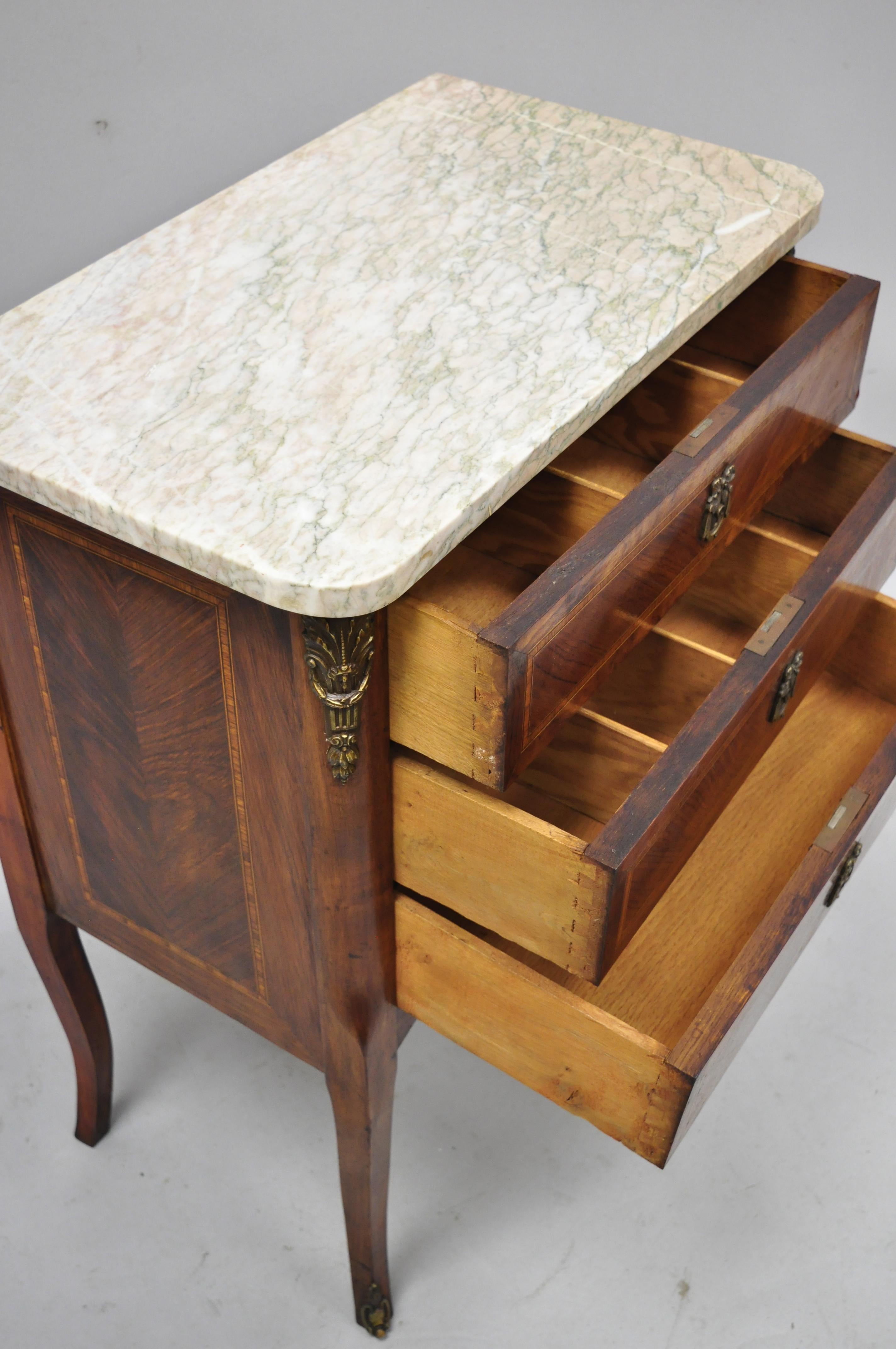 20th Century French Louis XV Marble-Top Nightstand End Table with Bronze Ormolu In Good Condition In Philadelphia, PA