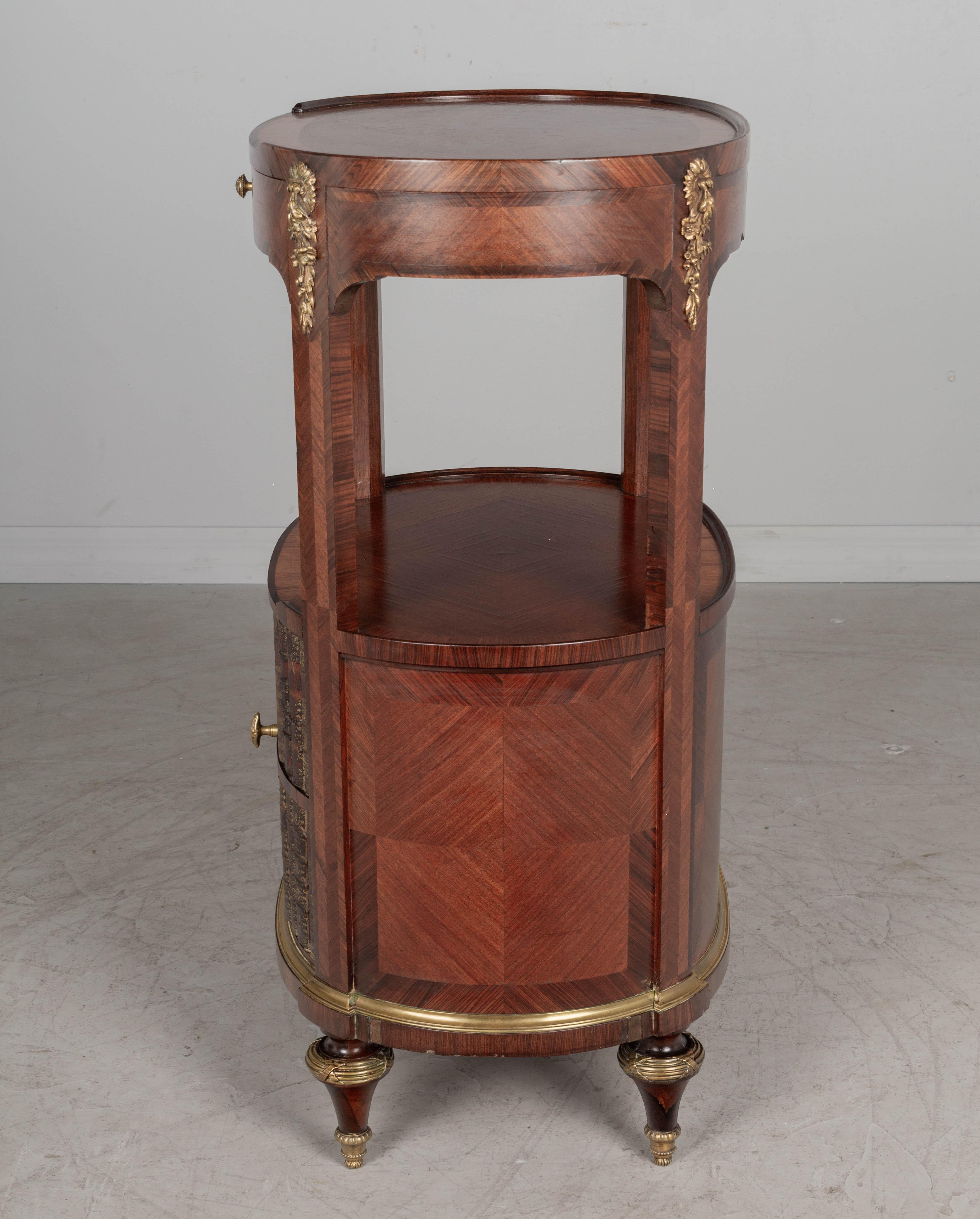 Early 20th c French Louis XVI Style Faux Book Side Table en vente 1