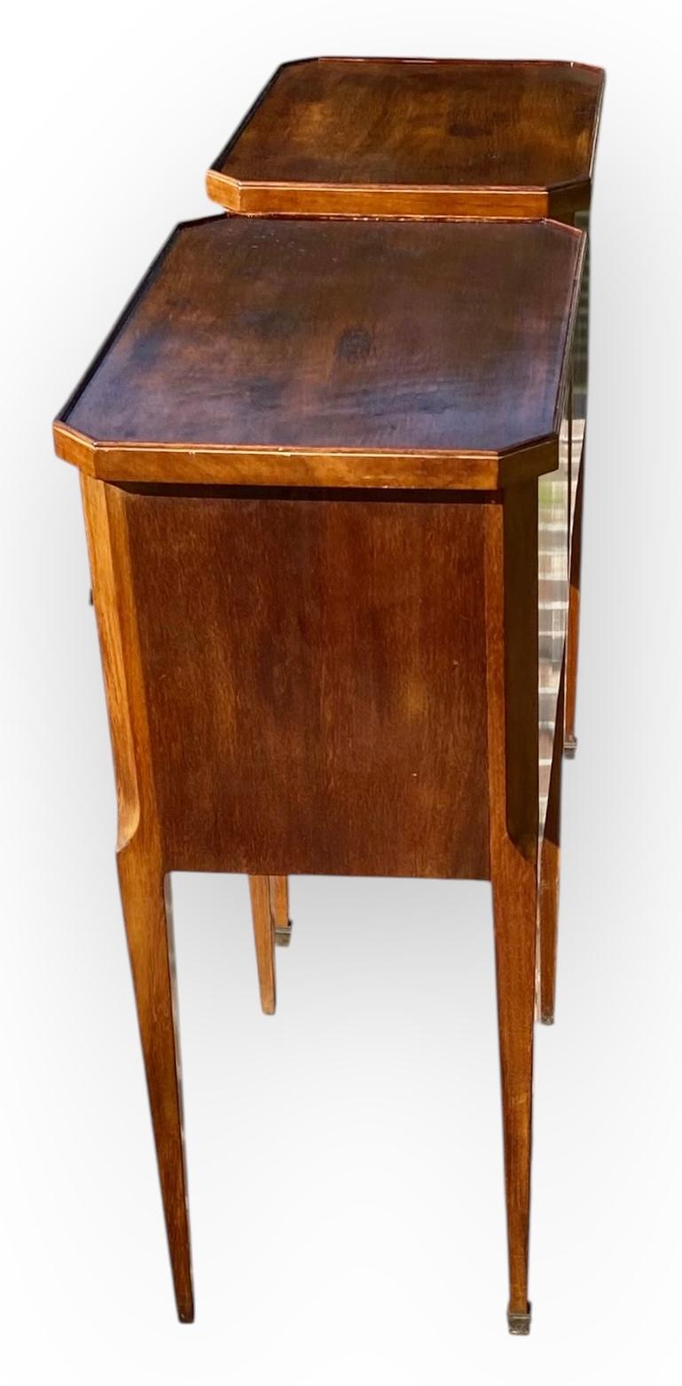 Anfang 20. Jh. French Beaded WoodTop Stand With Drawer & Faux Book Lined Cabinet im Angebot 2