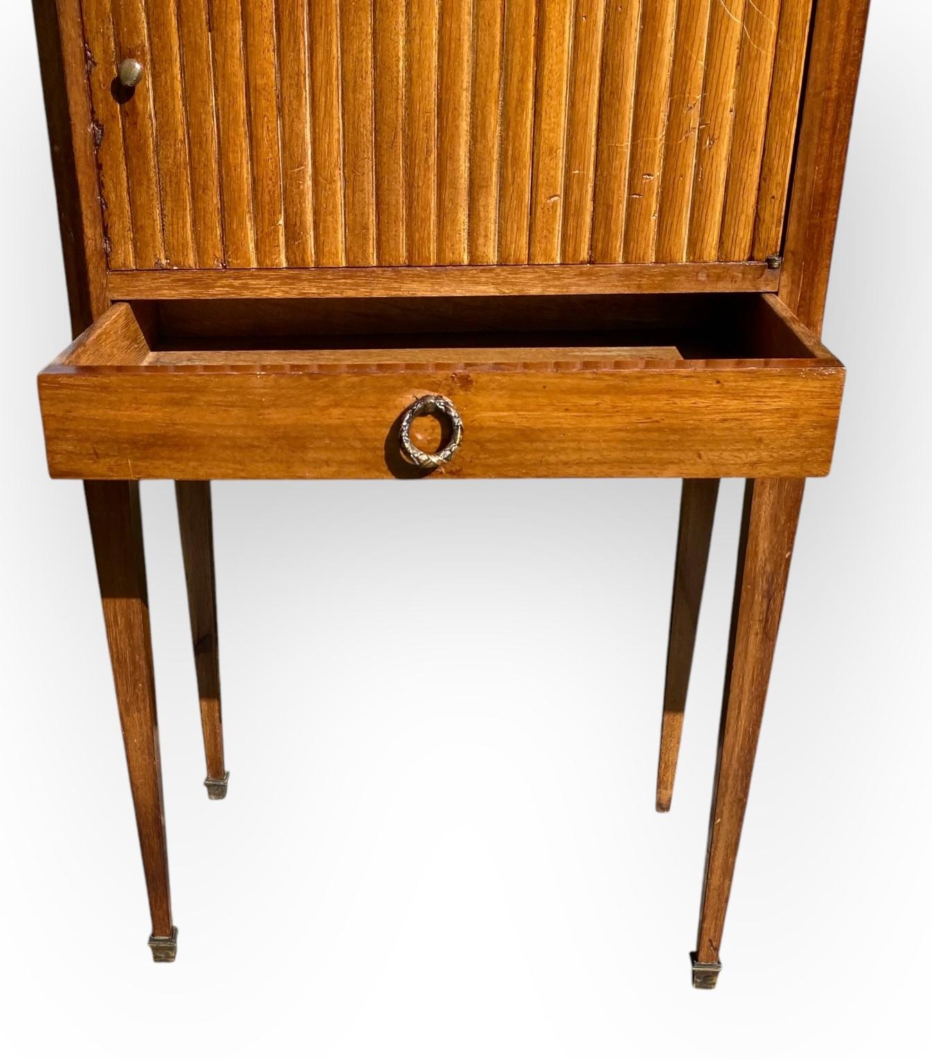 Anfang 20. Jh. French Beaded WoodTop Stand With Drawer & Faux Book Lined Cabinet im Angebot 1