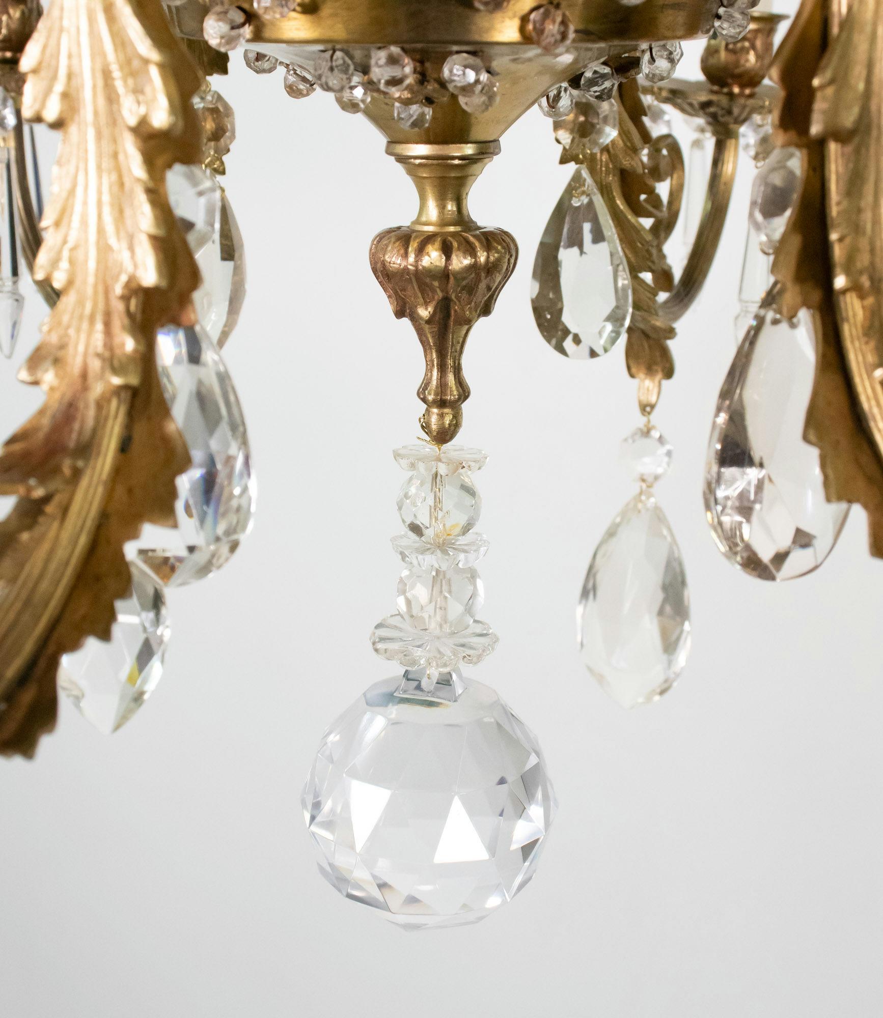 A.I.C. Revive Rococo français 6 bras de lumière en bronze doré et cristal. en vente 3