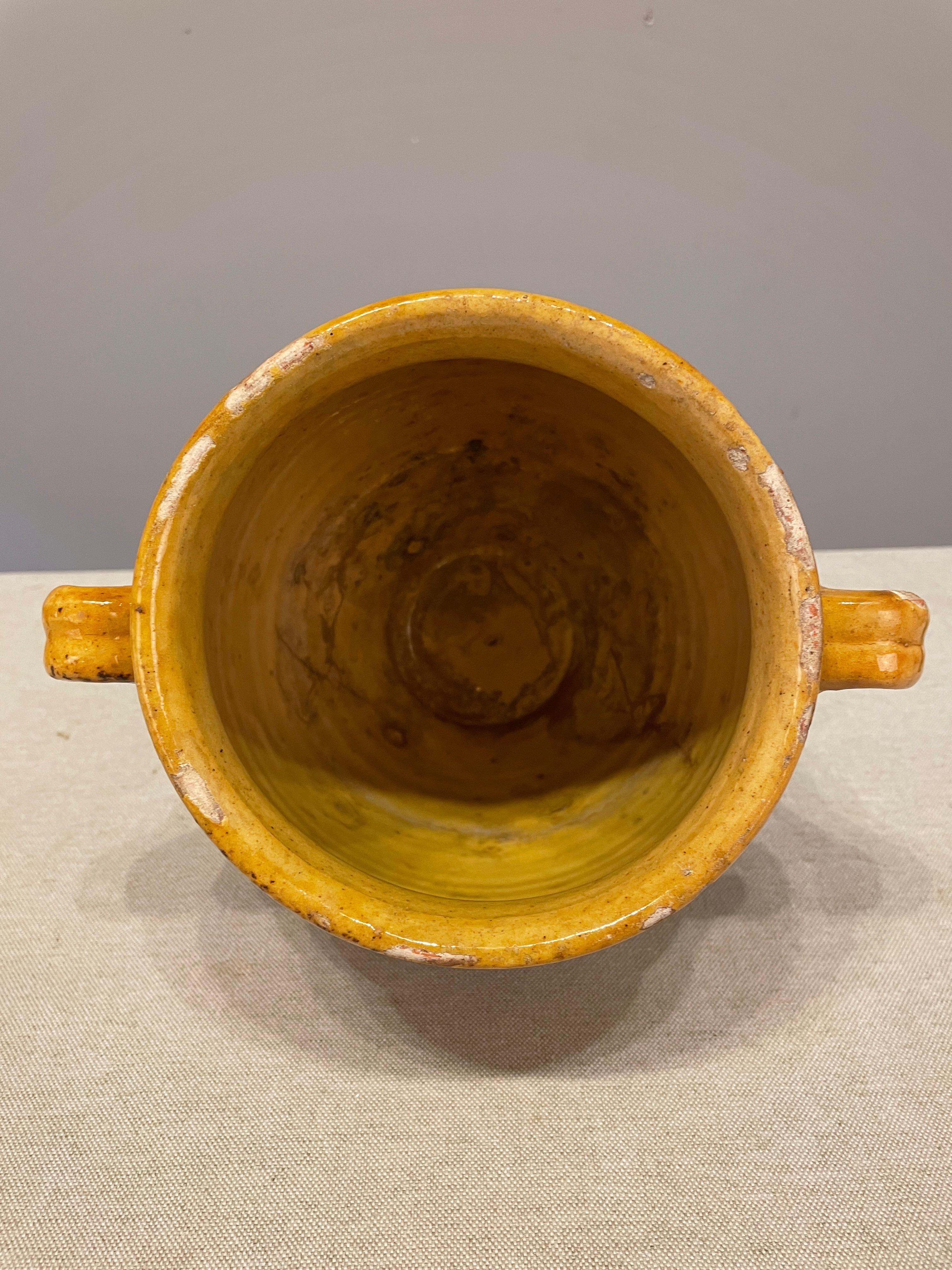 Frühes 20. Jh. Vase oder Gewürztopf aus Terrakotta (20. Jahrhundert) im Angebot