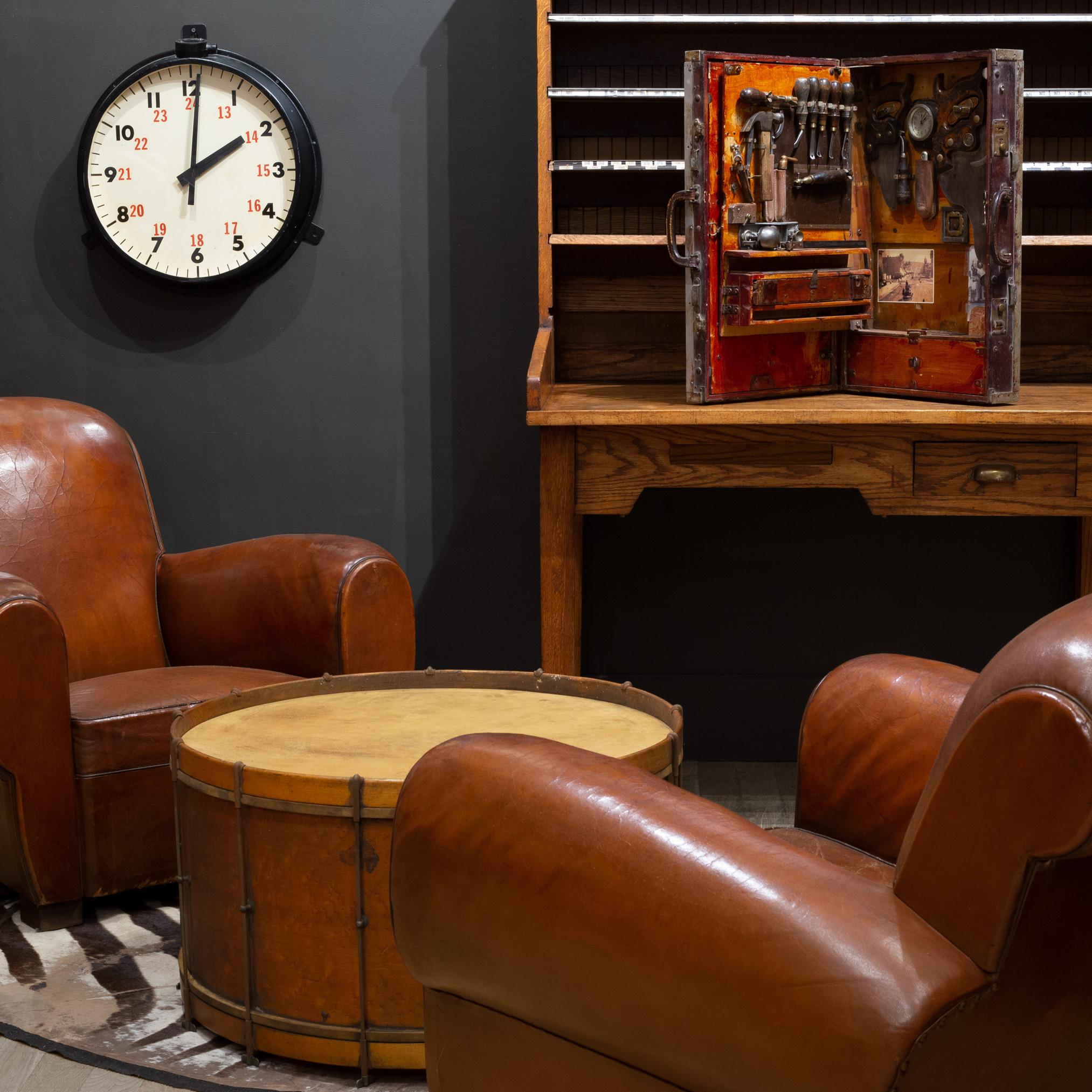 About

All original, battery operated, and fully functioning.

Likely one of many set up in a factory or railway station, this clock retains it's original black factory paint with a heavy patina and texture. The 18