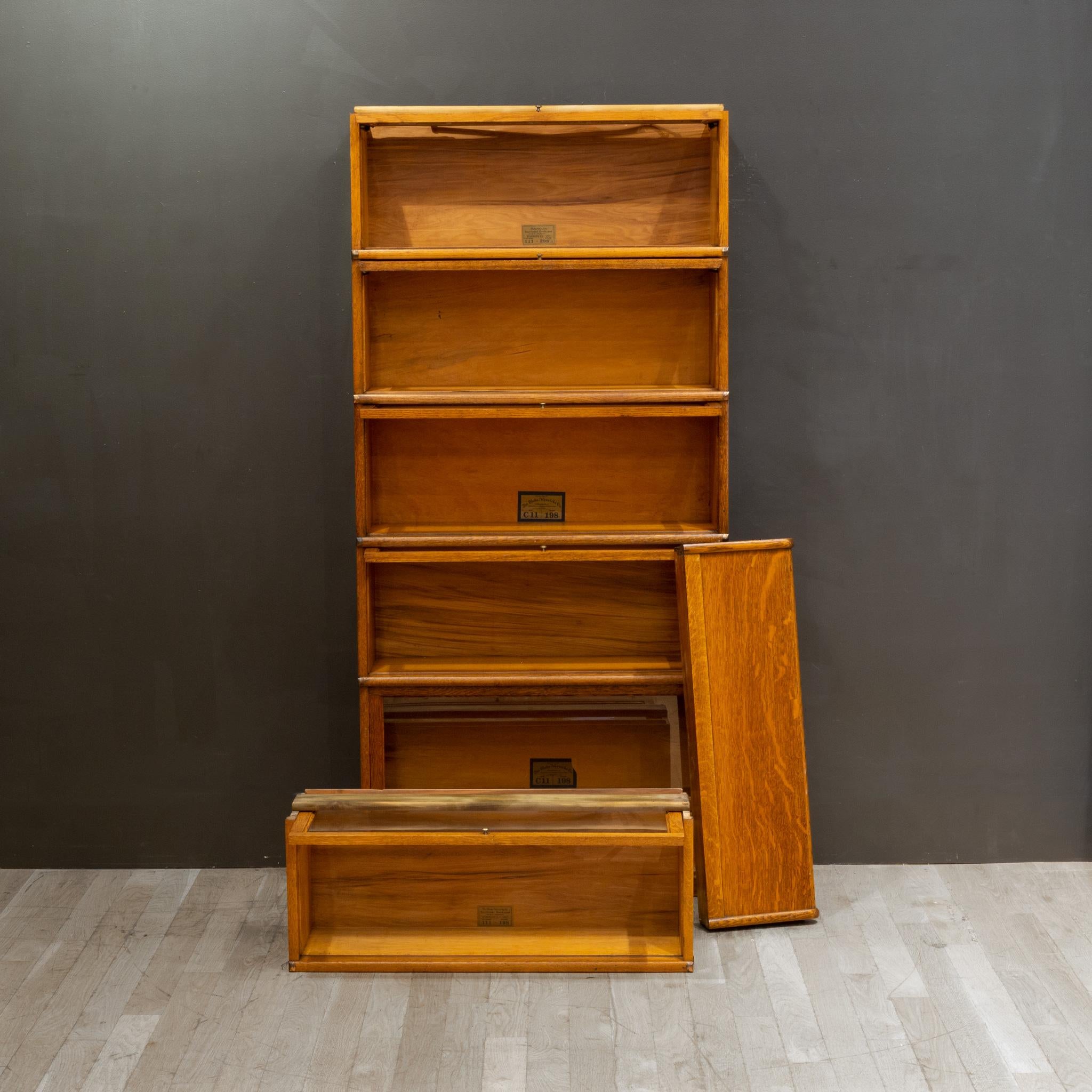 Early 20th C. Globe-Wernicke Quarter Sawn 6 Stack Lawyer's Bookcase, C.1910 5