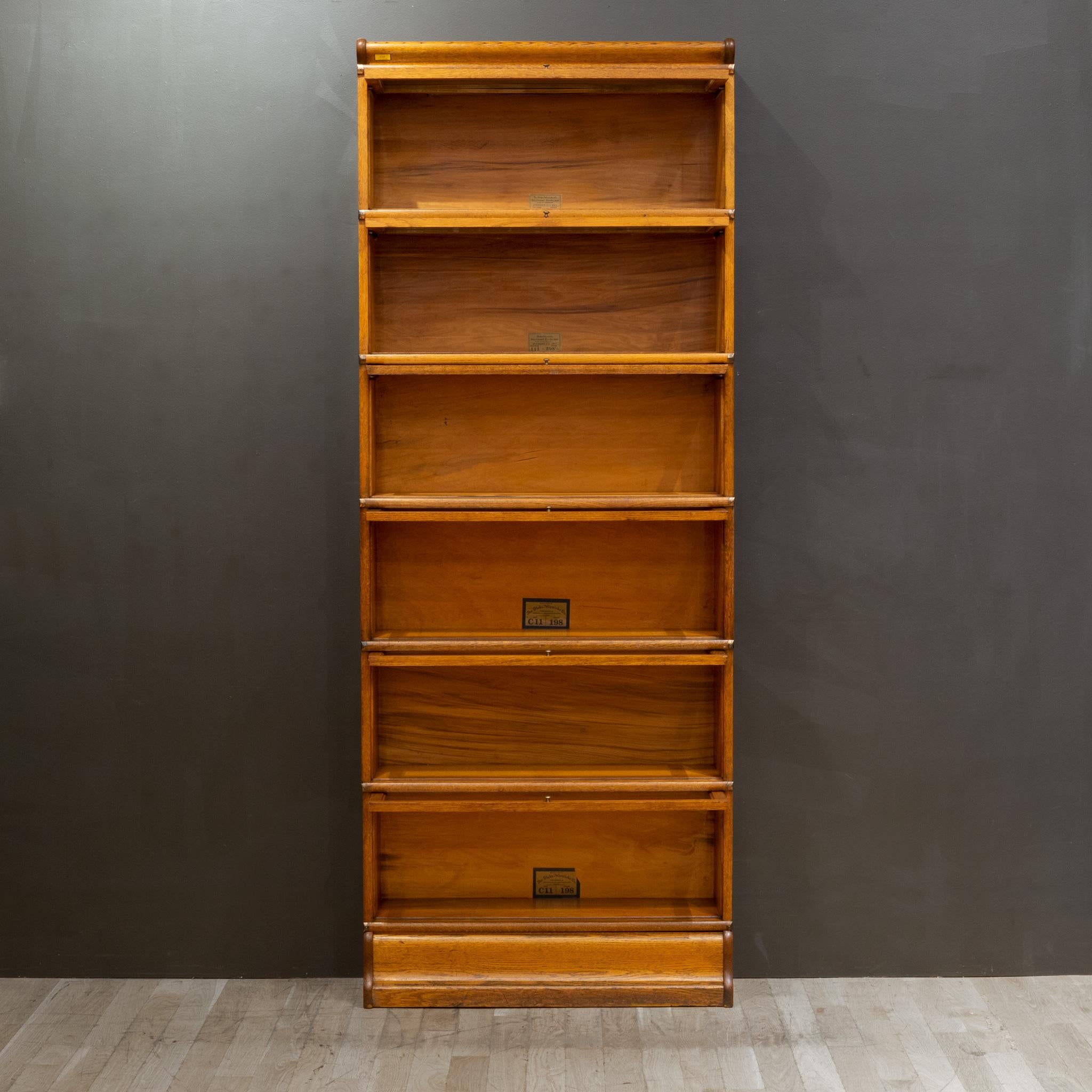 Late Victorian Early 20th C. Globe-Wernicke Quarter Sawn 6 Stack Lawyer's Bookcase, C.1910