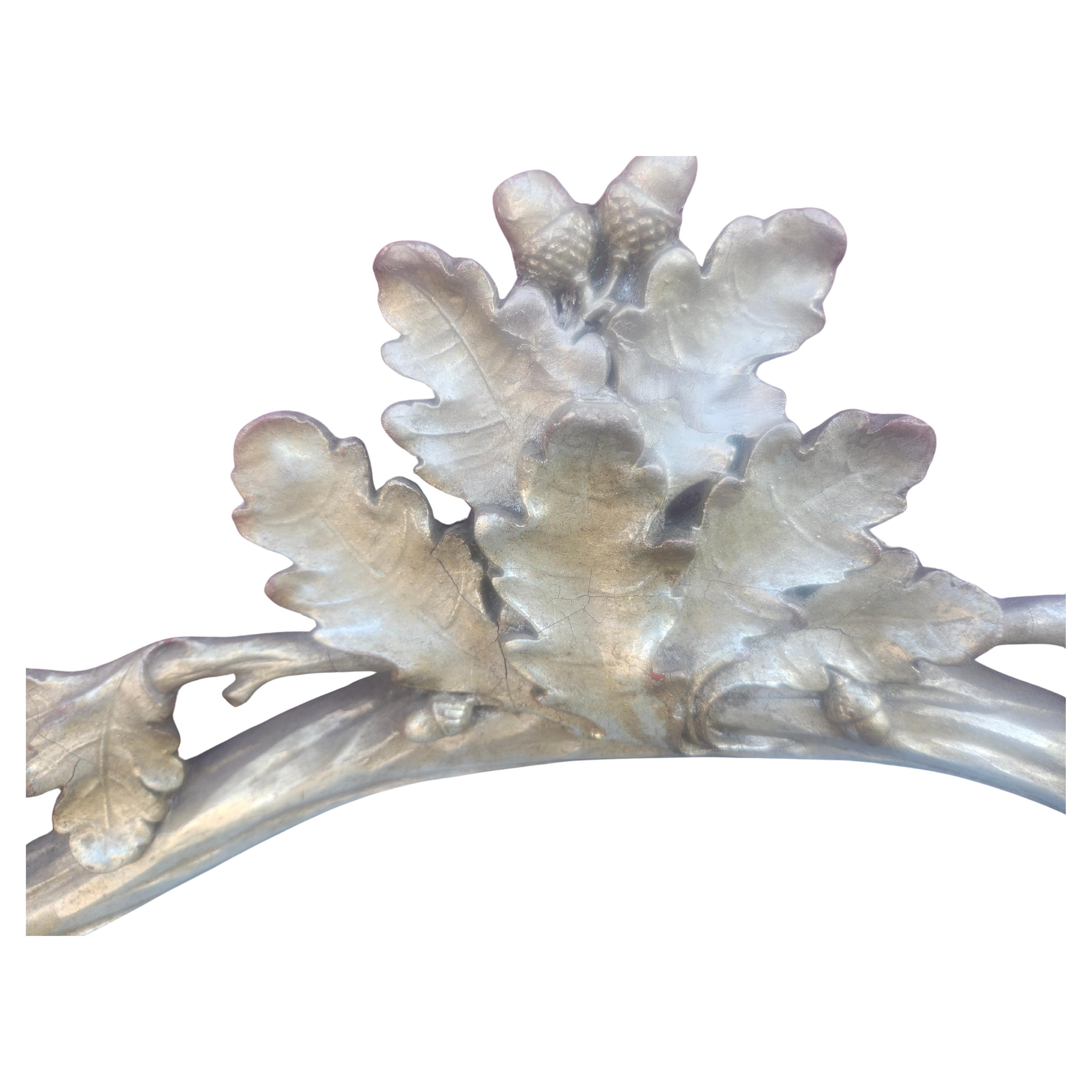 Intagliato a mano Early 20th C Hand Carved Oak Leaf & Acorn Gilt w Silvered Wall Mirror in vendita