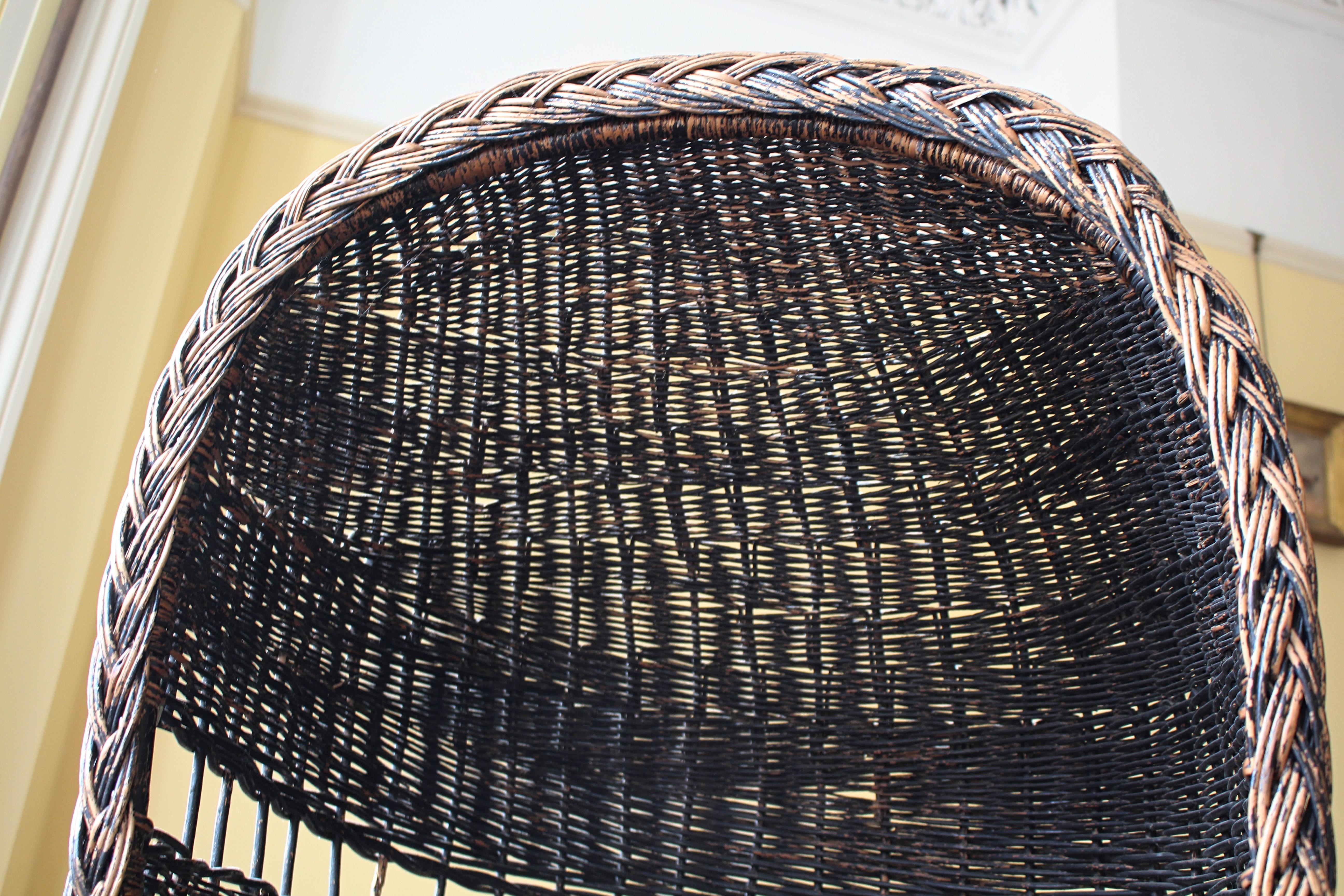 Anfang des 20. Jahrhunderts Hood's Porters Wicker Willow Lawn Conservatory Chair Country House im Angebot 1