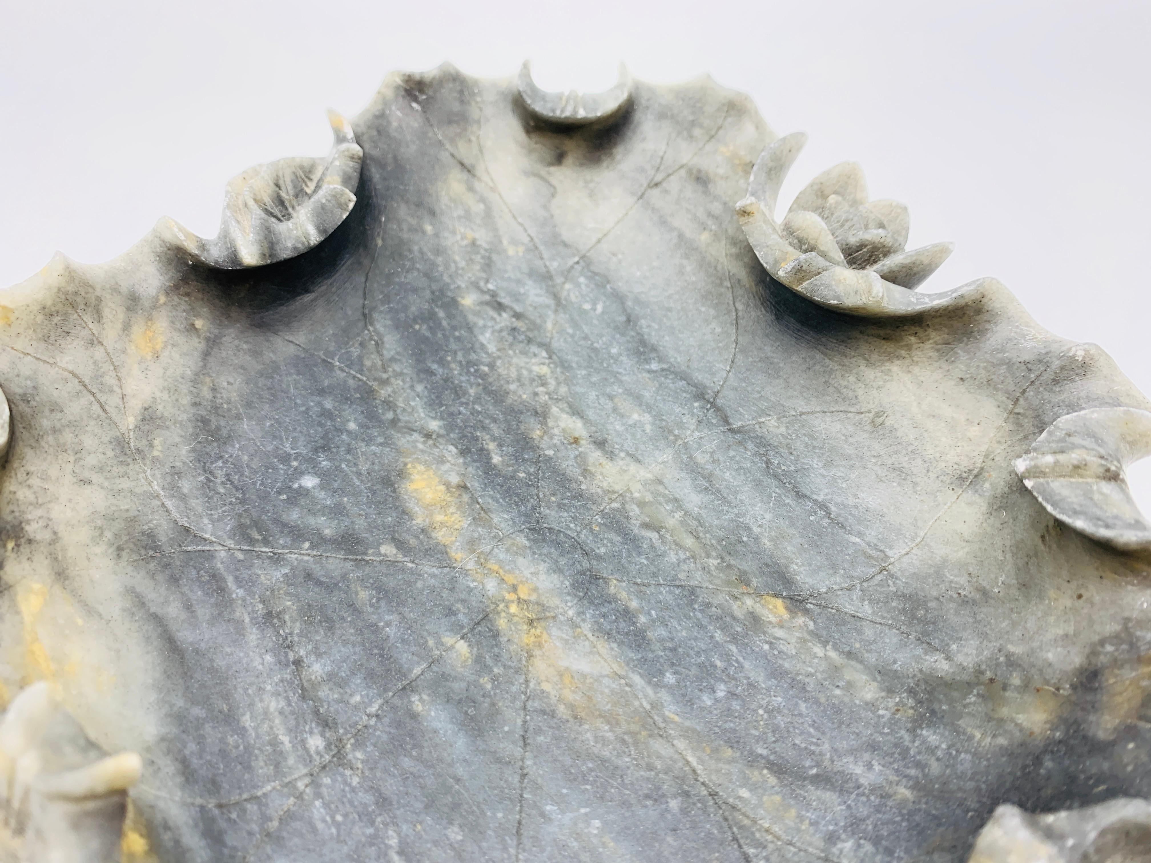 Early 20th Century Italian Alabaster Sculptural Lotus Leaf Dish For Sale 7