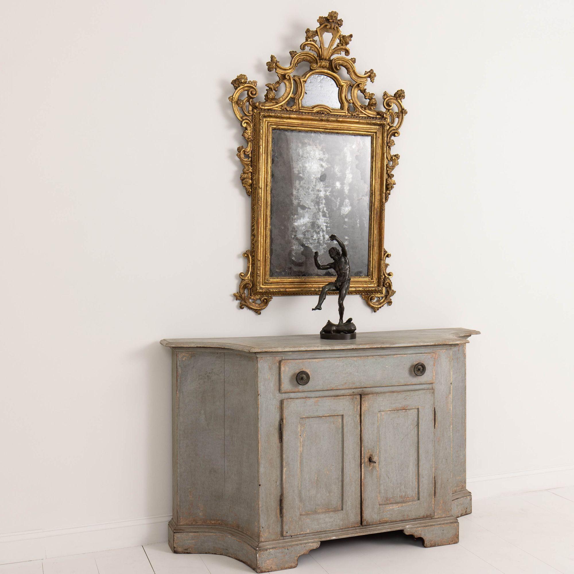 Early 20th c. Italian Blue - Gray Painted Serpentine Buffet For Sale 2