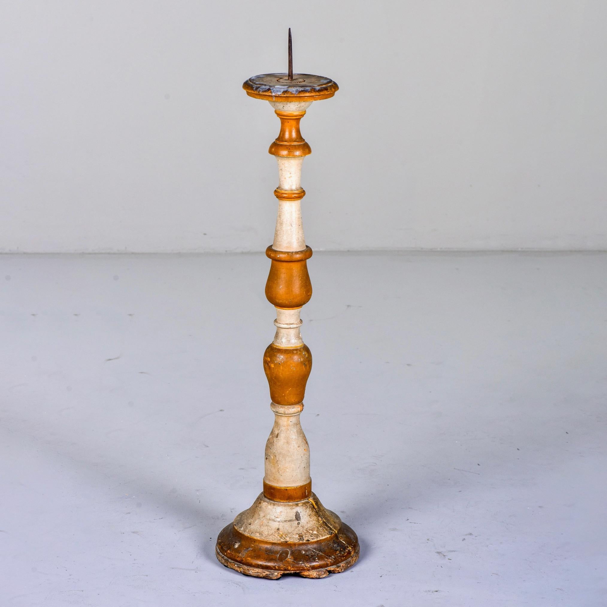 Early 20th Century Italian Pricket Stick in Brown and White For Sale 9
