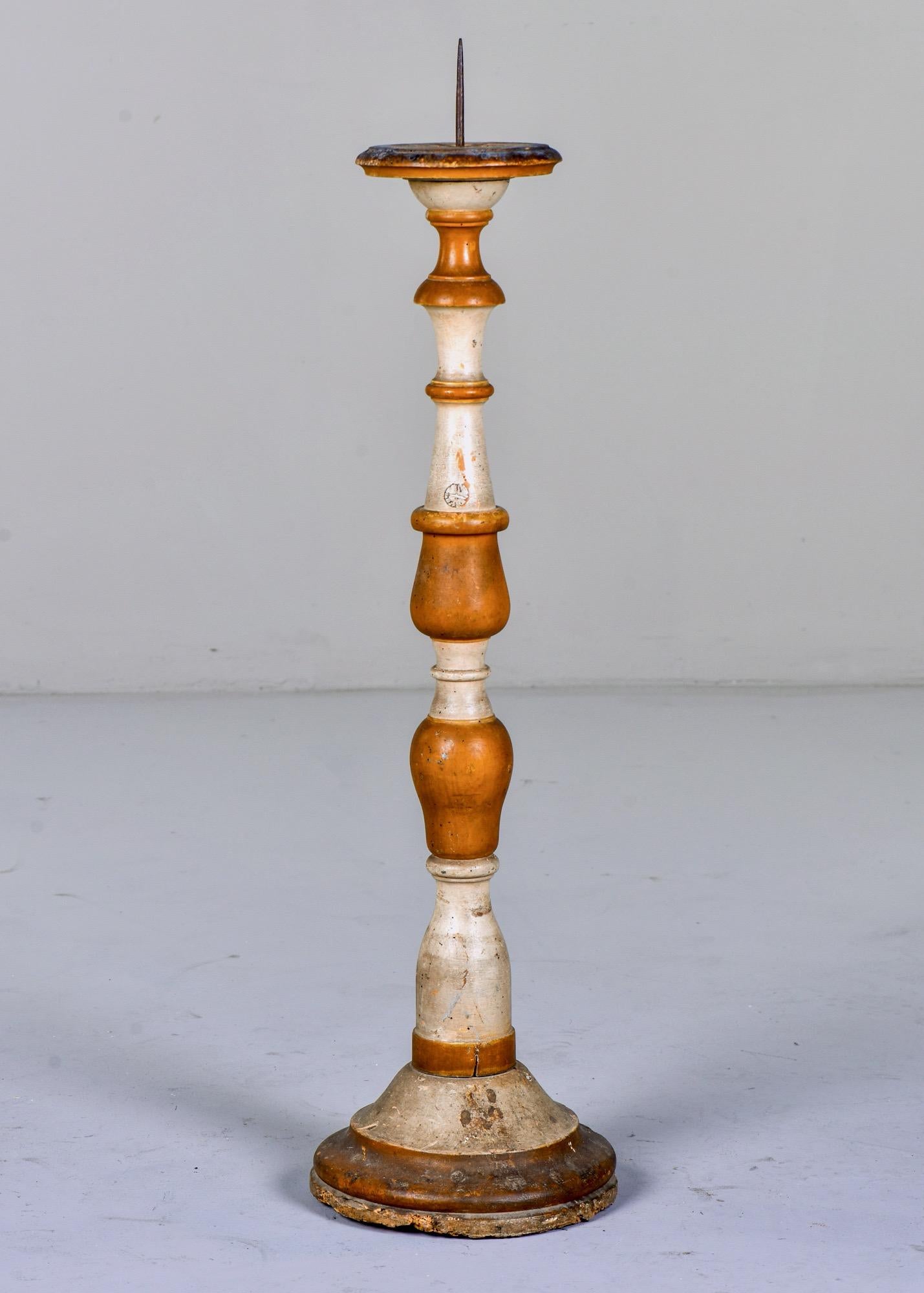 Early 20th Century Italian Pricket Stick in Brown and White For Sale 4