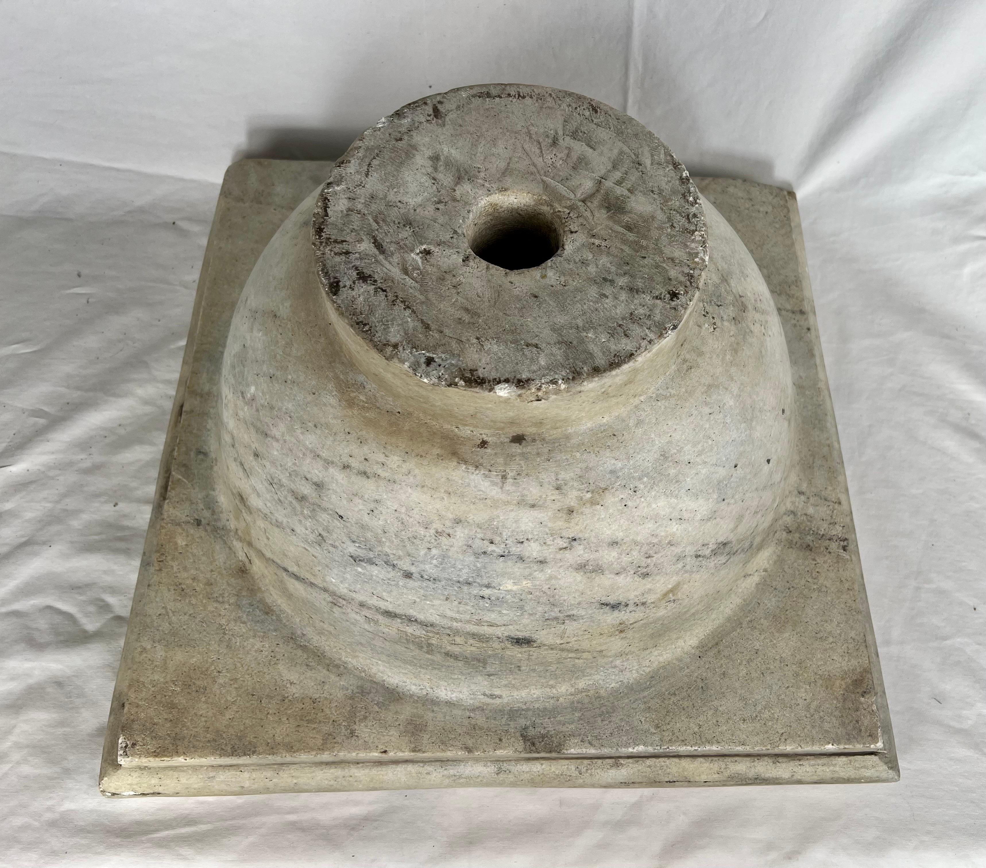 Early 20th C. Italian Stone sink For Sale 6