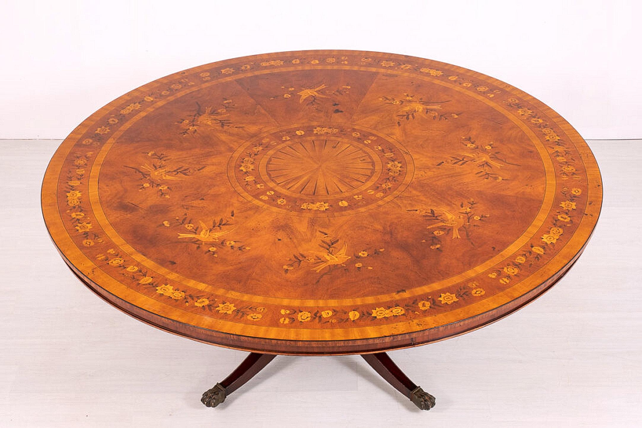 19th Century Early 20th Century Mahogany Circular Marquetry Dining Table