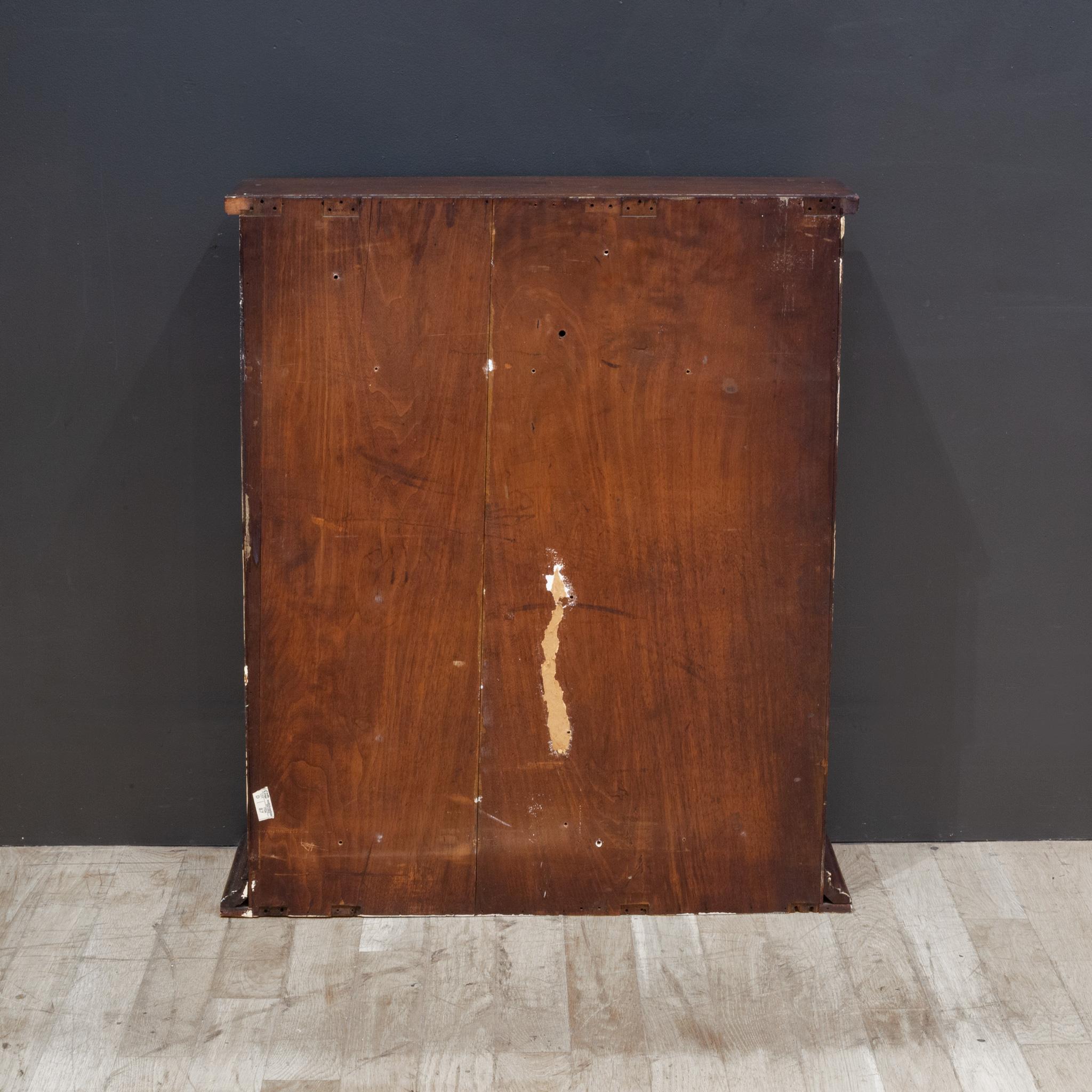 Early 20th c. Mahogany Wall Cabinet c.1920-1940 For Sale 3