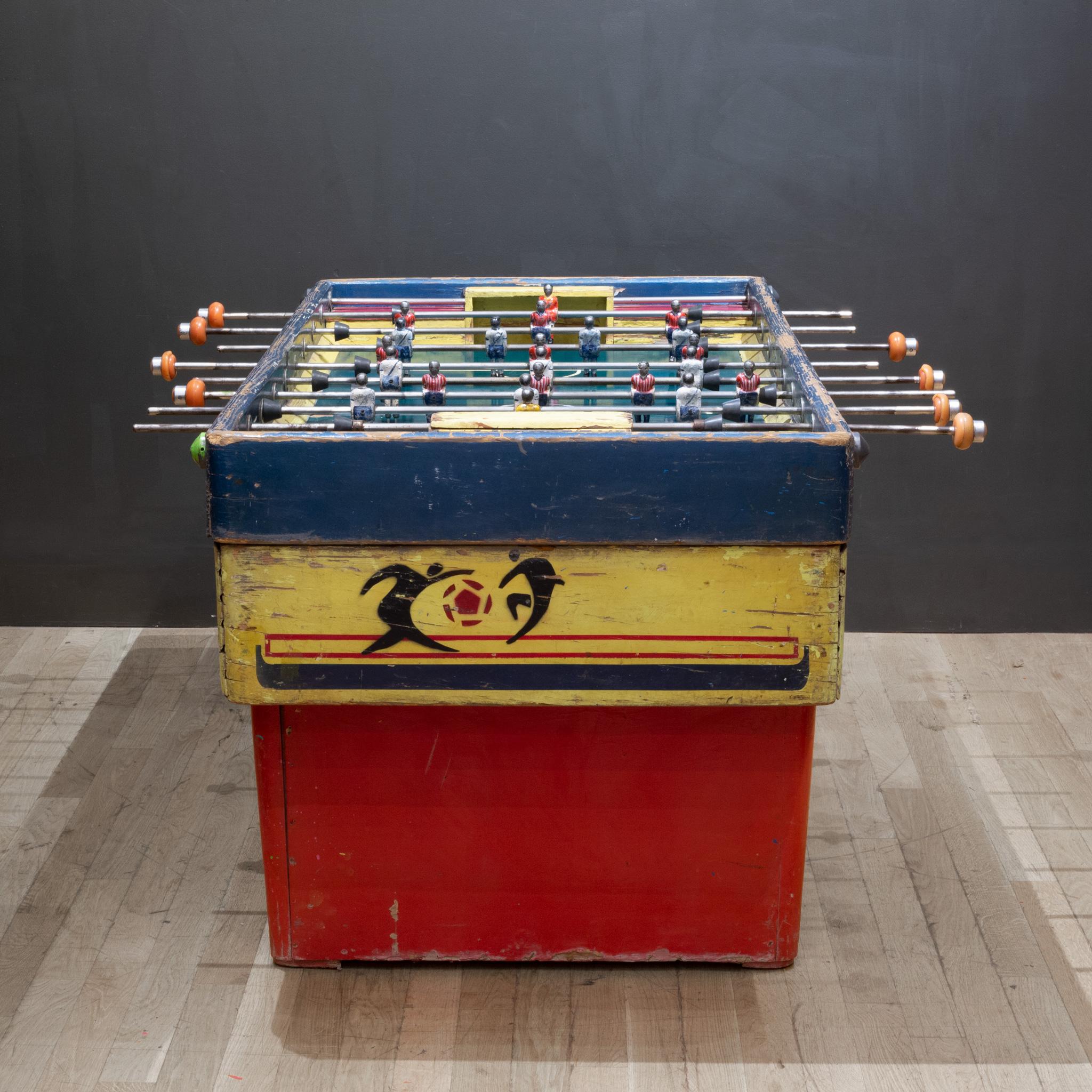 Early 20th Century Mexican Foosball Table with Metal Players, circa 1940 For Sale 2